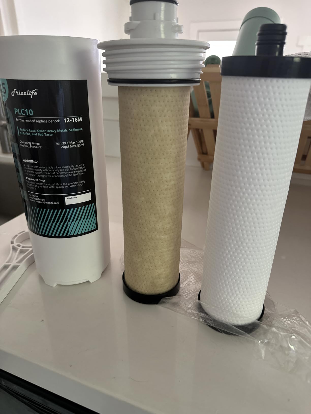 Frizzlife TW10 Under Sink Water Filter System, NSF/ANSI 53&42 Certified Elements, Reduce 99.99% Lead, Chlorine, Chloramine, Fluoride, Bad Taste & Odor, Direct Connect, 0.5 Micron, USA Tech Support - Customer Photo 1
