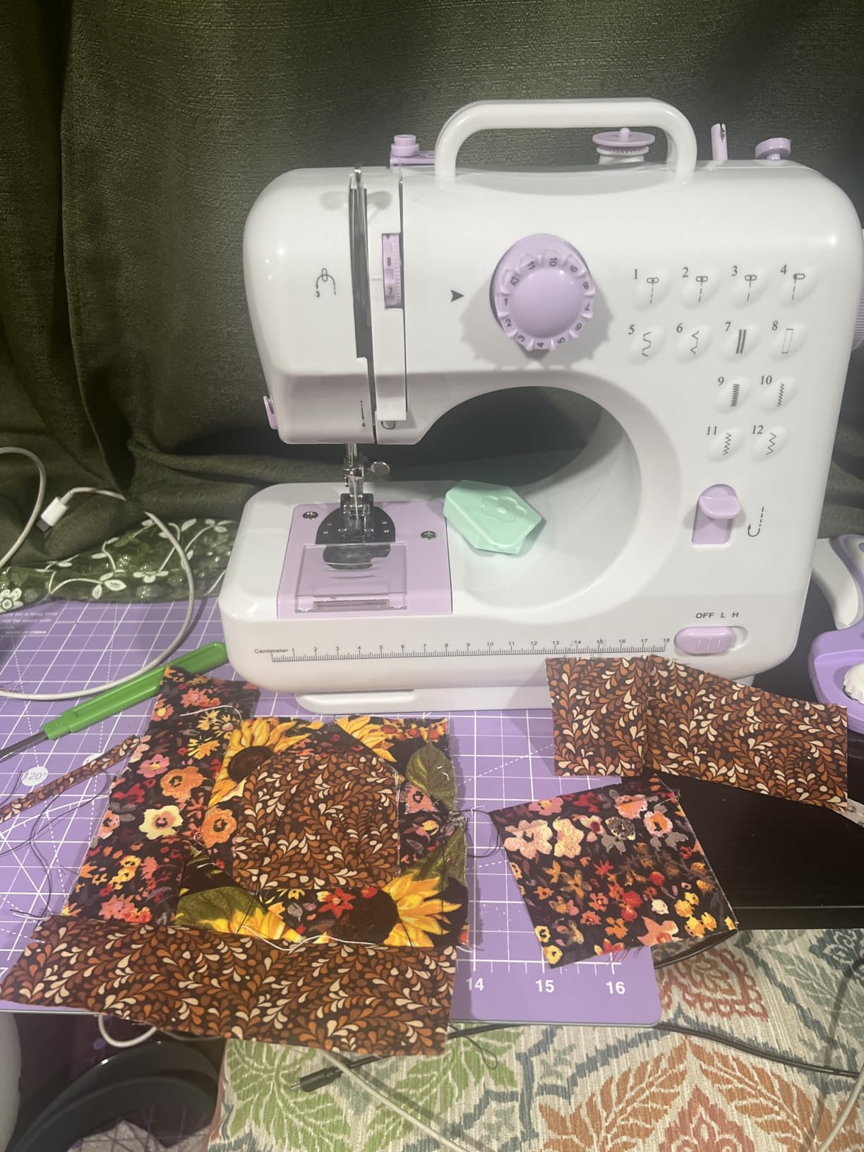 Sewing Machine for Beginners and Kids with Extension Table,Portable Mini Sewing Machines with 12 Built-in Stitch Patterns,2 Speed Foot Pedal,Sewing Supplies Set - Customer Photo 1