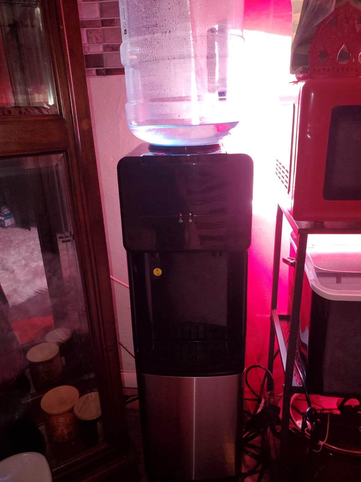 Euhomy Hot & Cold Water Dispenser, Top Loading Water Dispenser for 3 or 5 Gallon Bottles, Top Loading Hot & Cold Water Dispensor with Child Safety Lock, for Office, Home - Customer Photo 1