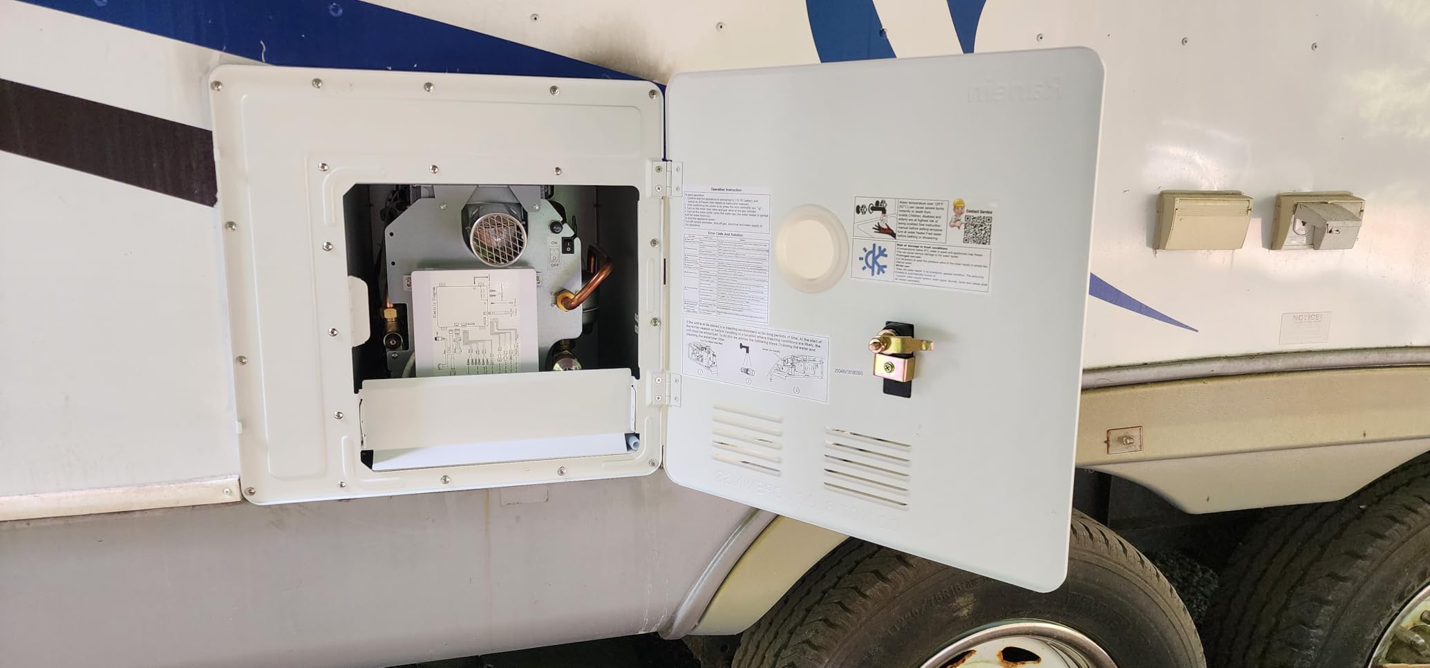 65,000 BTU RV Tankless Water Heater, High Altitude Available, 12V, CSA Certificated, with Thermostatic Chamber and Multi-function Controller, On Demand Instant Hot Water Heater - Customer Photo 2