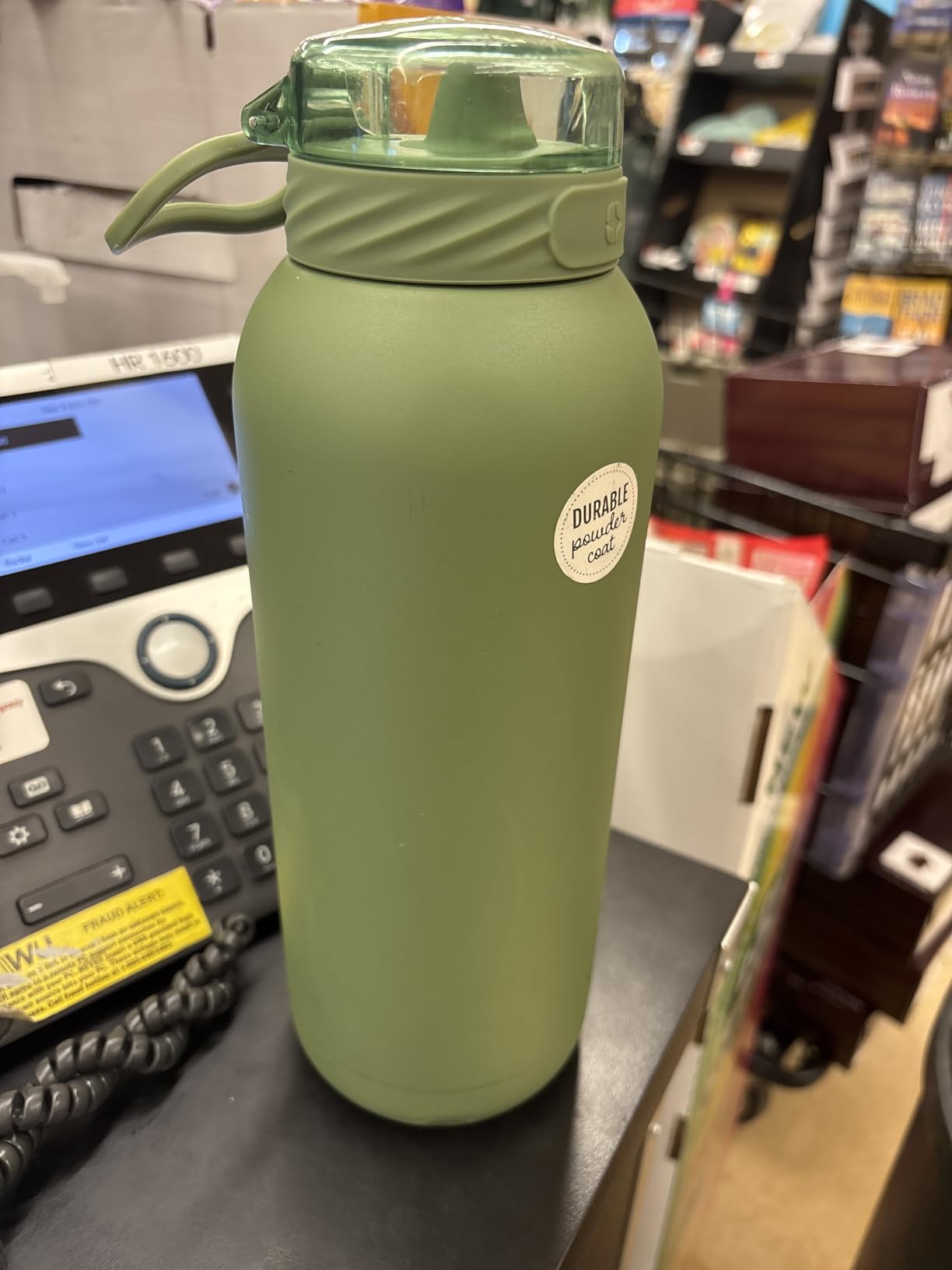 Ello Cooper 22oz Stainless Steel Water Bottle Vacuum Insulated with Straw and Carry Handle, Leak Proof Locking Lid with Soft Silicone Spout, Fits Car Cupholder, Dishwasher Safe, Figgy Pudding - Customer Photo 1