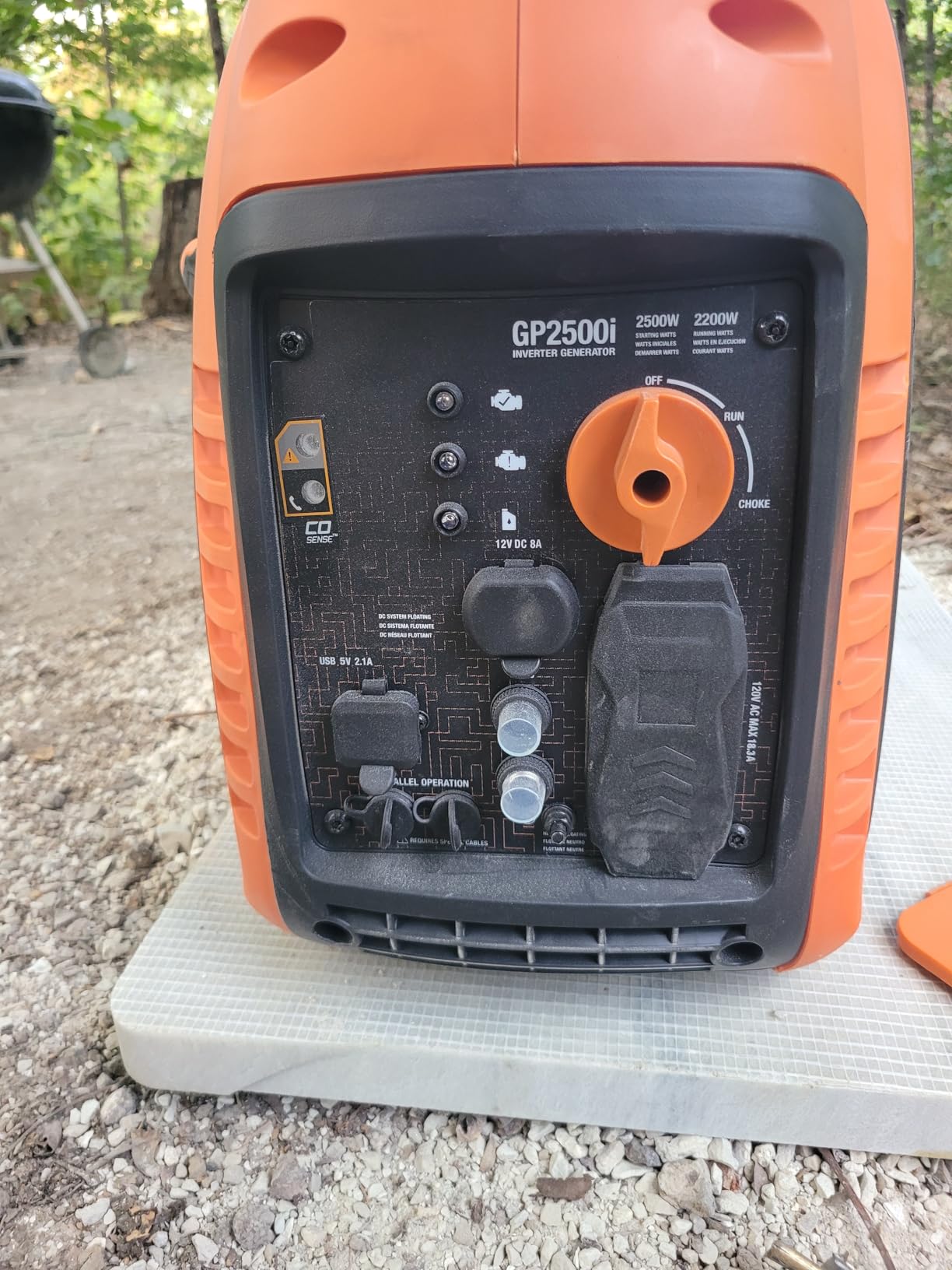 Generac 2,500-Watt Gas Powered Portable Inverter Generator - Lightweight and Compact Design - Produces Clean, Stable Power - Quiet Operation - Great for Home Backup, Camping, and RV Use - Customer Photo 2