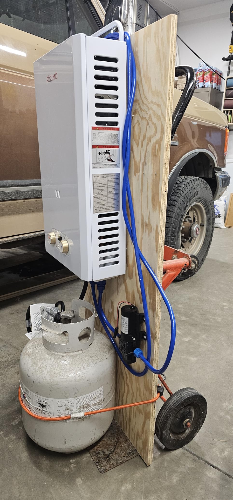 Tankless Water Heater Propane,2.11GPM 8L Outdoor Portable Water Heater,with 2 GPM Water Pump, with Digital Display Multi-Protection for Camping Trips Boat Cabins - Customer Photo 1
