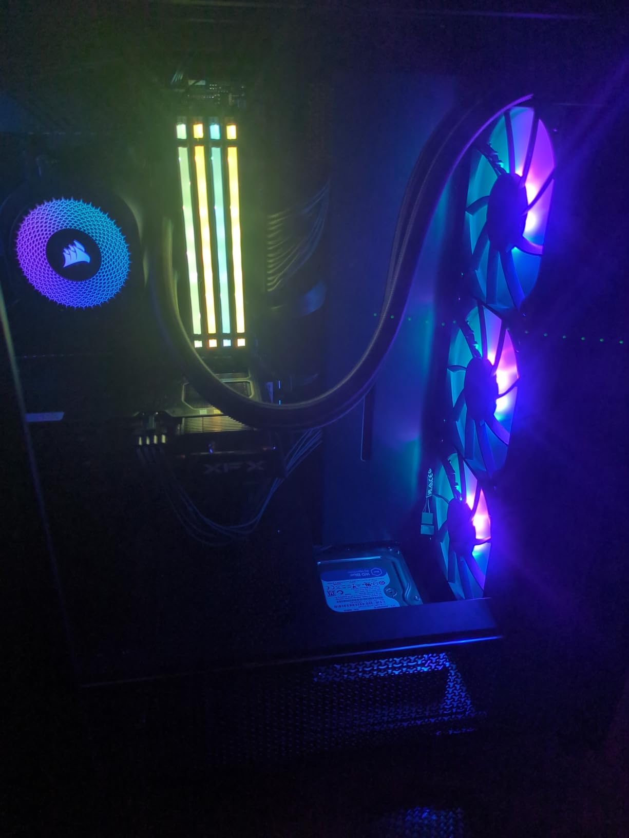 CORSAIR Nautilus 360 RS ARGB Liquid CPU Cooler – 360mm AIO – Low-Noise – Direct Motherboard Connection – Daisy-Chain – Intel LGA 1851/1700, AMD AM5/AM4 – 3X RS120 ARGB Fans Included – White - Customer Photo 1