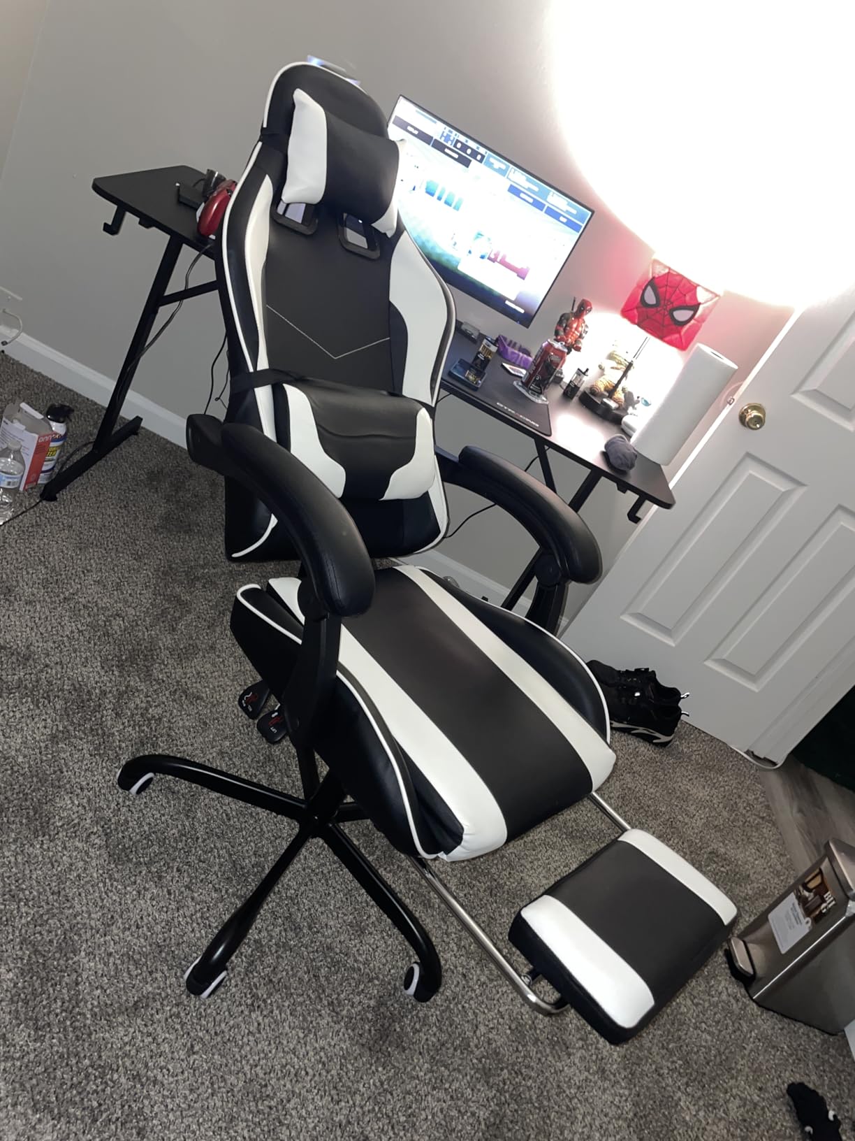 Homall Gaming Chair, Video Game Chair with Footrest and Massage Lumbar Support, Ergonomic Computer Chair Height Adjustable with Swivel Seat and Headrest (Dark Black) - Customer Photo 2