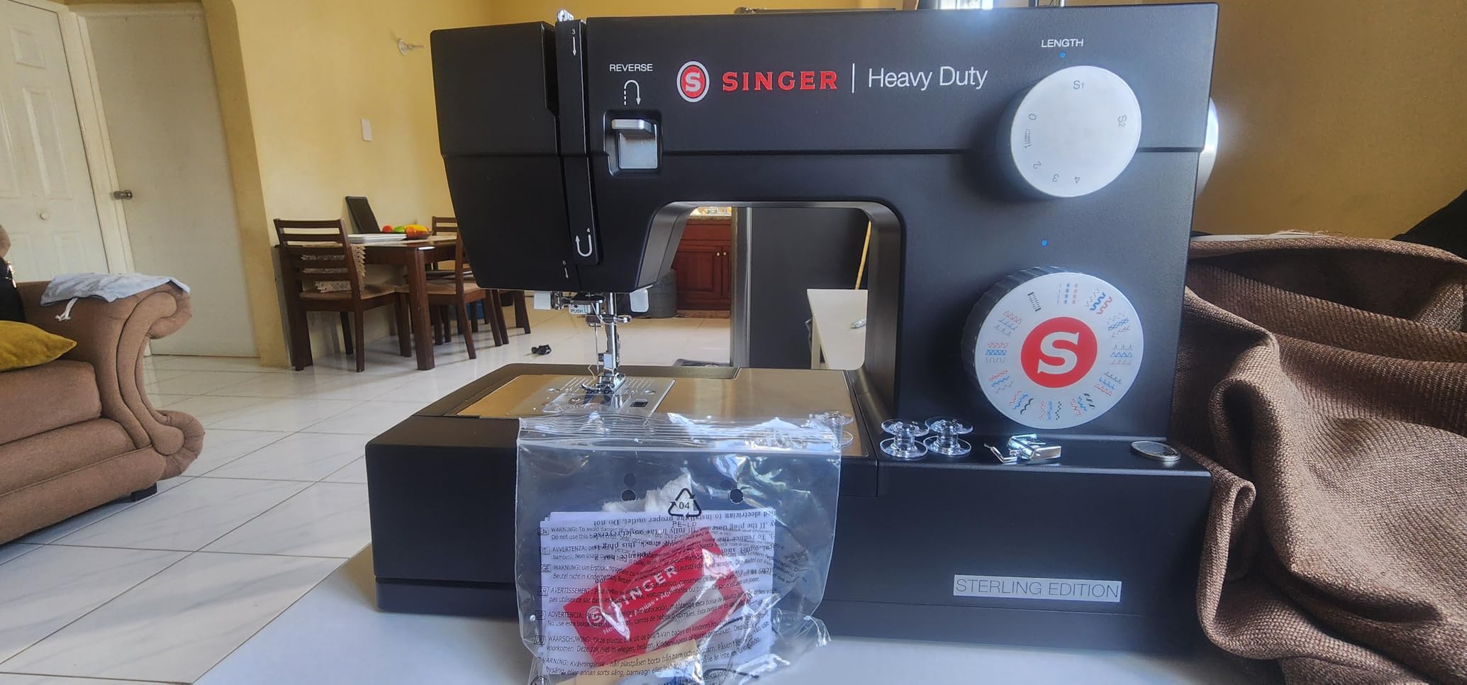 SINGER® Sterling Edition Heavy Duty 4432 Sewing Machine with Accessory Kit | Strong Motor with Enhanced Piercing Power, 110 Stitch Applications, Full Metal frame & 1-step Buttonhole - Customer Photo 1