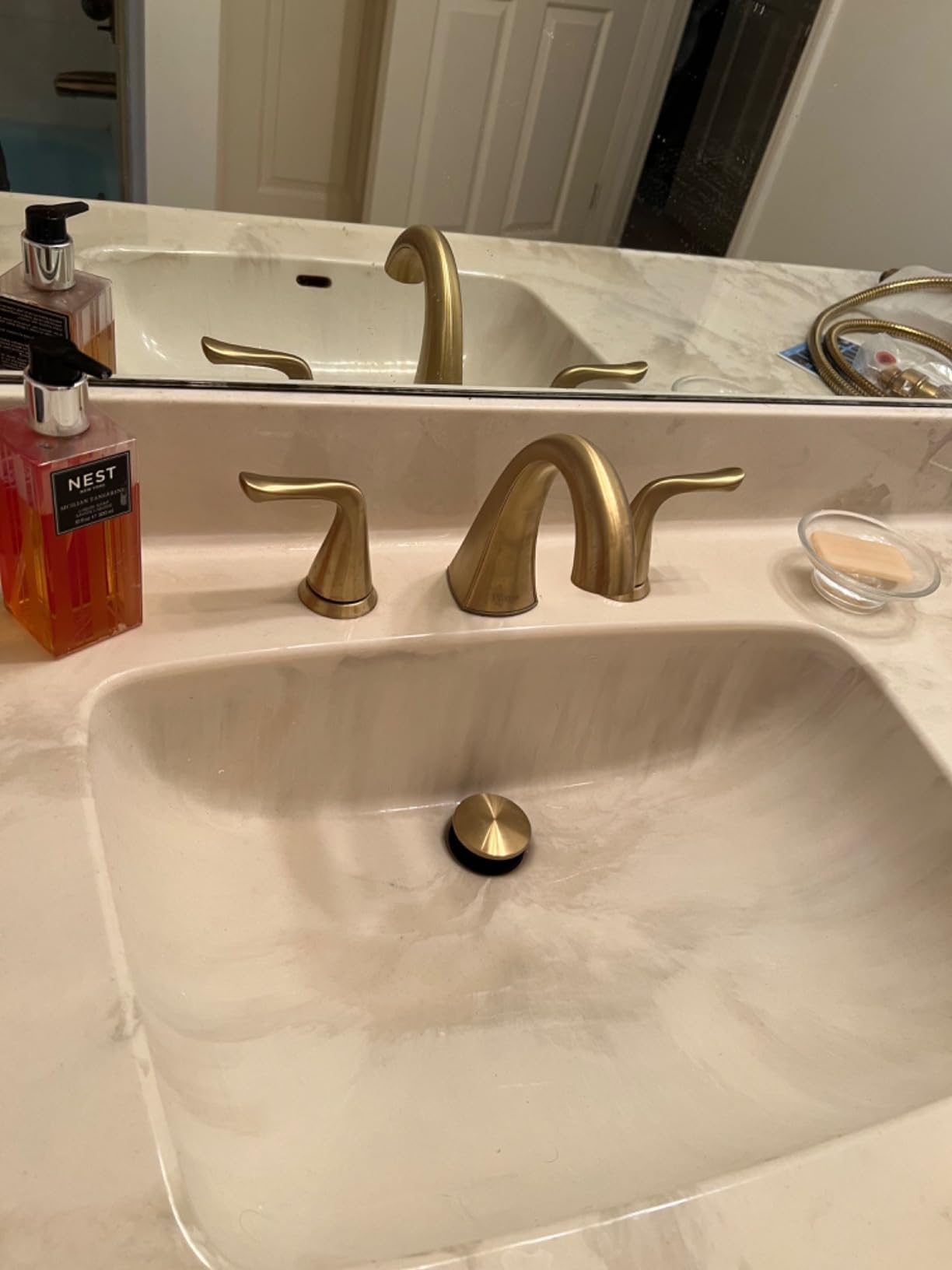 Pfister Willa Bathroom Sink Faucet, Single Control, 1-Handle, Single Hole, NSF Certified, Polished Chrome Finish, LF042MALCC Customer Review Pfister Willa Bathroom Sink Faucet, Single Control, 1-Handle, Single Hole, NSF Certified, Polished Chrome Finish, LF042MALCC - Customer Photo 3