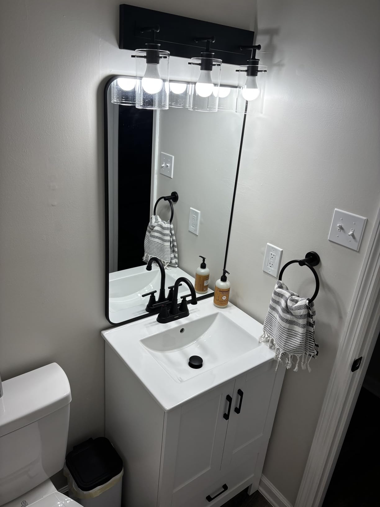 Yaheetech 24.5 Yaheetech 24.5