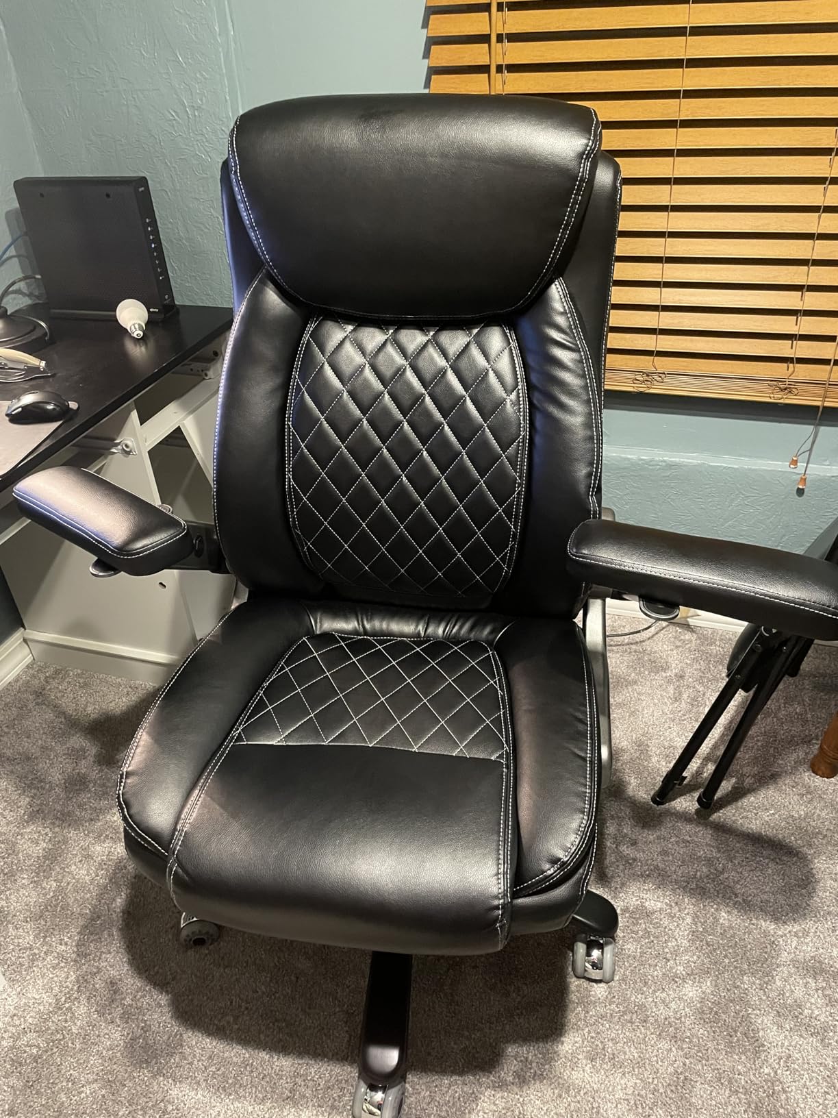 600LBS Large Heavy Duty Office Chair with 5D Flip Arms, Comfy Big and Tall Executive Office Desk Chair with Pocket Spring Cushion,High Back Computer Chair with Lumbar Support,Dual Rubber Wheel - Customer Photo 4
