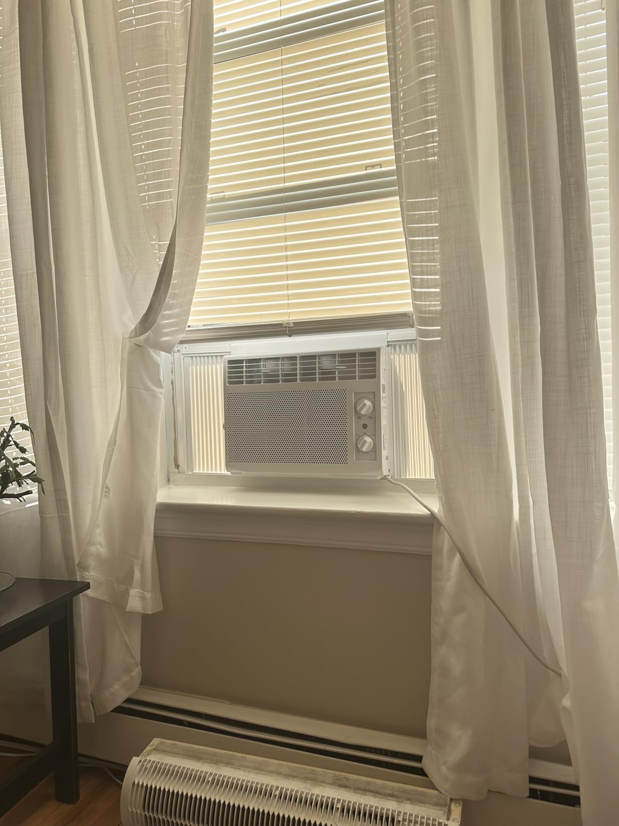GE Window Air Conditioner Unit, 5,000 BTU for Small Rooms up to 150 sq ft. with Manual Adjustable Fan and Cooling Settings, Perfect for Small Bedroom or Living Room, Easy Install Kit Included, White customer photo 2