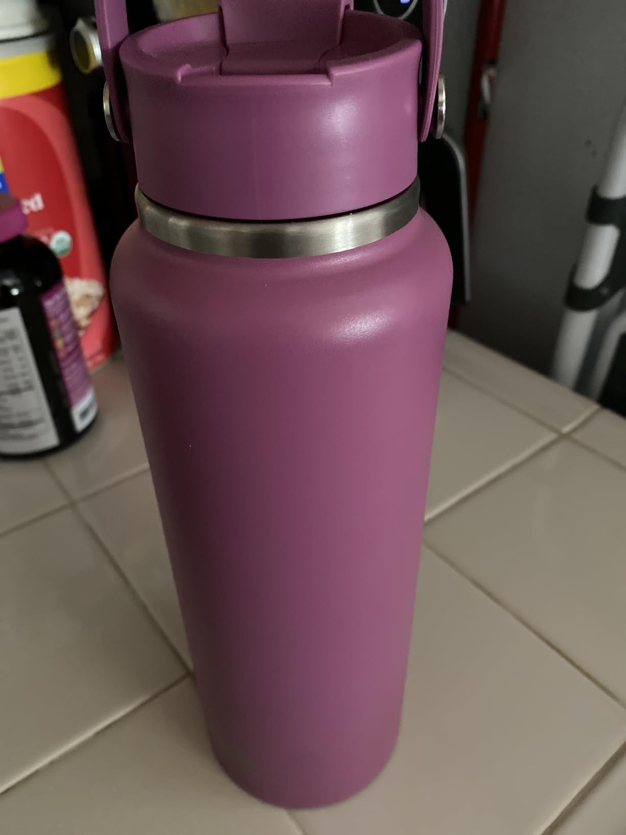 RTIC 32oz Outback Bottle, Ceramic Lined, Insulated, Stainless Steel, Metal, Double Wall Vacuum-Insulation, Leak-Proof Lid, BPA-Free Water Flask Hiking, Running, Sports, Outdoor, Beach - Customer Photo 1
