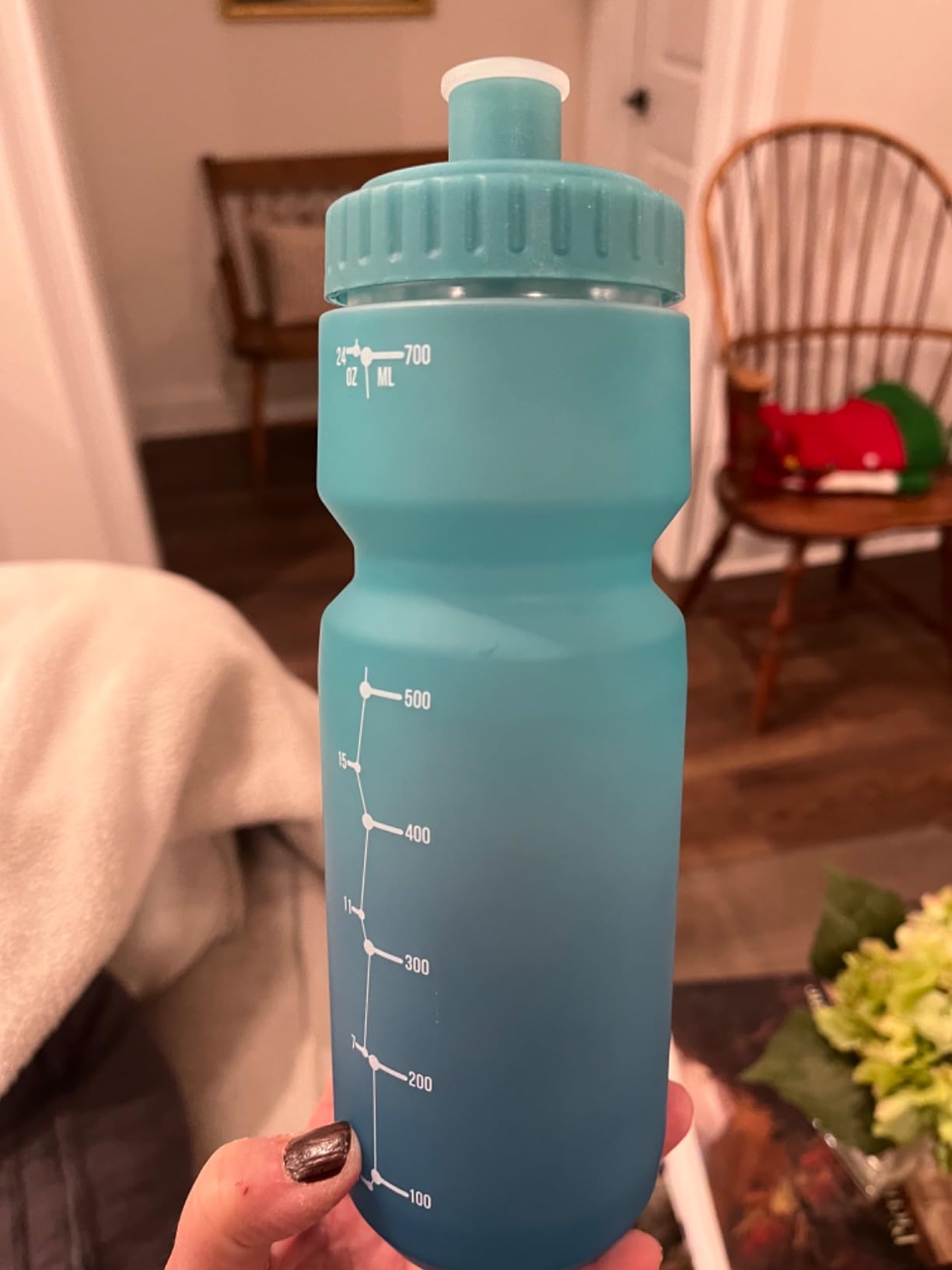 Bike Water Bottle, Cycling Squeeze Water Bottle Leakproof BPA Free with Capacity Scale w/Pull Top Lid, Reusable, for Bicycle, Gym,Camping, Hiking 24oz - Customer Photo 1
