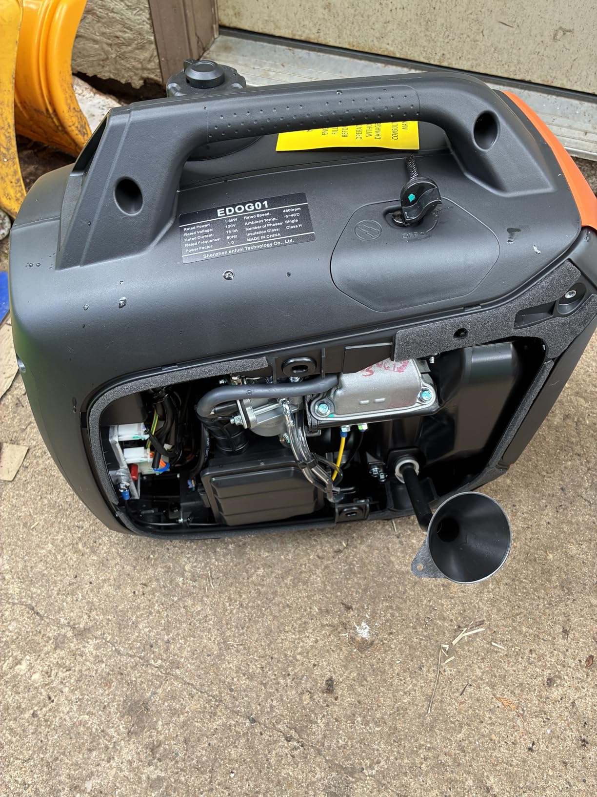 Portable Inverter Generator 2500W Gas Powered, Long Runtime Gas Generators for Home Use, Camping, Super Quiet Emergency Home Backup, with CO Sensor, EPA Compliant - Customer Photo 1