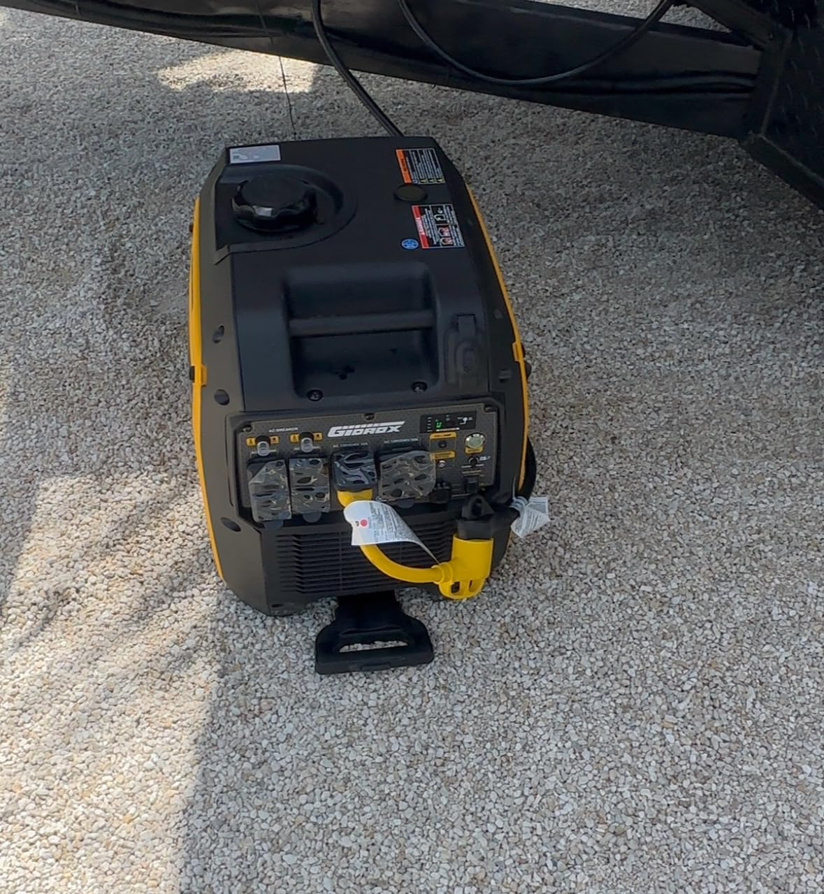 11000W Tri-Fuel Portable Inverter Generator, Gas, Propane & Natural Gas Powered, ATS Ready, 50A Ultra Outlet, Remote Start, CO Sensor, ECO Mode, Quiet Inverter for Home Backup & RV Use - Customer Photo 1