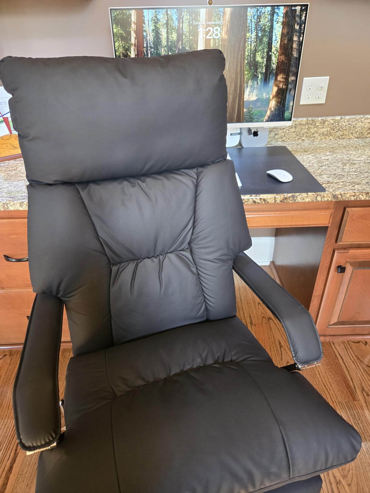 Reclining Office Chair with Footrest - 25.6