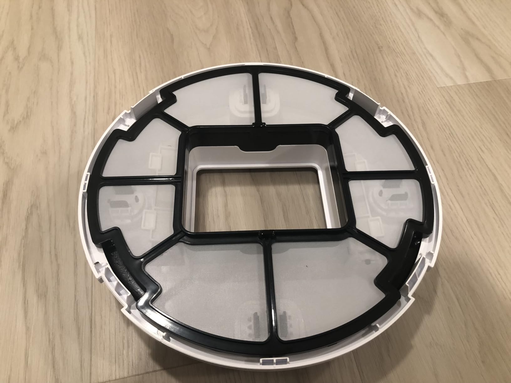 X1 Robotic Pool Vacuum for Above Ground Pool, Automatic Cordless Pool Cleaner with 45W Dual-Motor, Ideal for Above-Ground Flat Pool, 2L Debris Capacity - Customer Photo 2