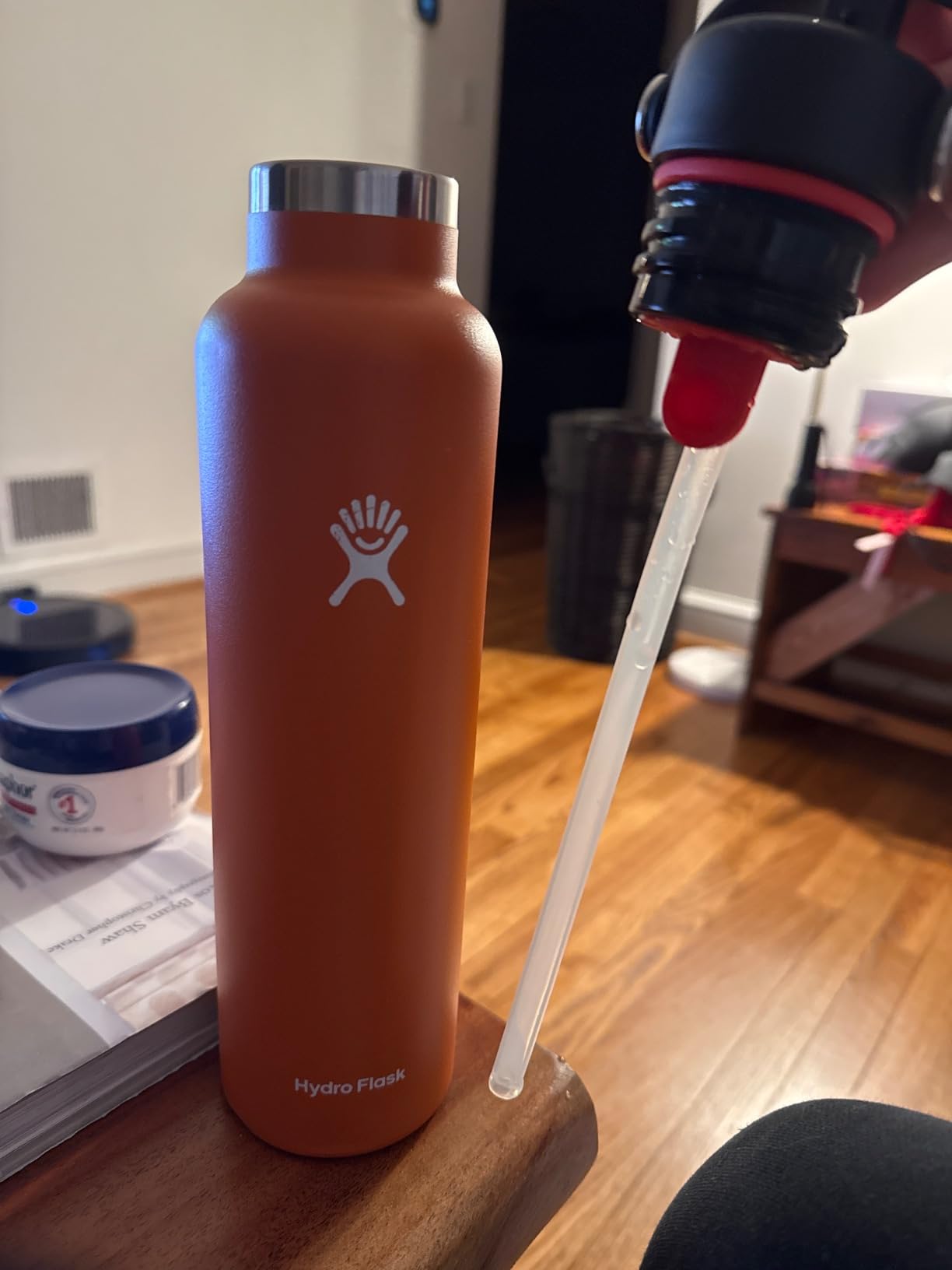 Hydro Flask Water Bottle - Insulated Stainless Steel - Straw Lid, Non Spill, Leakproof 24 Oz Aloe Green - Customer Photo 2