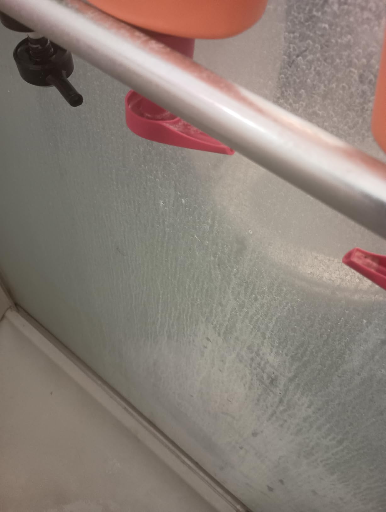 Stardrops - The Pink Stuff Miracle Bathroom Foam Cleaner, 30 fl oz – Now 20% More! Powerful Foaming Action for Showers, Sinks, Tubs & Tiles – Removes Soap Scum, Limescale & Grime with Ease - Customer Photo 1