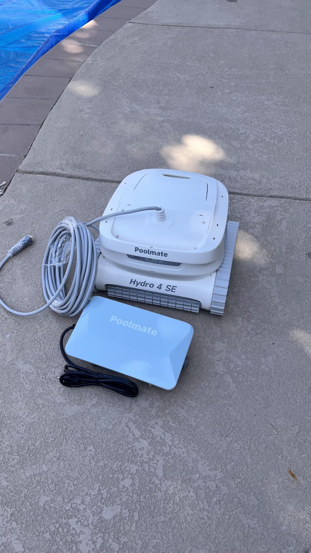 Chasing Hydro 4 SE Pool Vacuum for Inground Pools | Robot Cleaner for Floor, Wall & Waterline | Always Cleaning, Never Charging | 40ft Cord | 4.1L Filter Basket for Inground & Above Ground Pools - Customer Photo 1