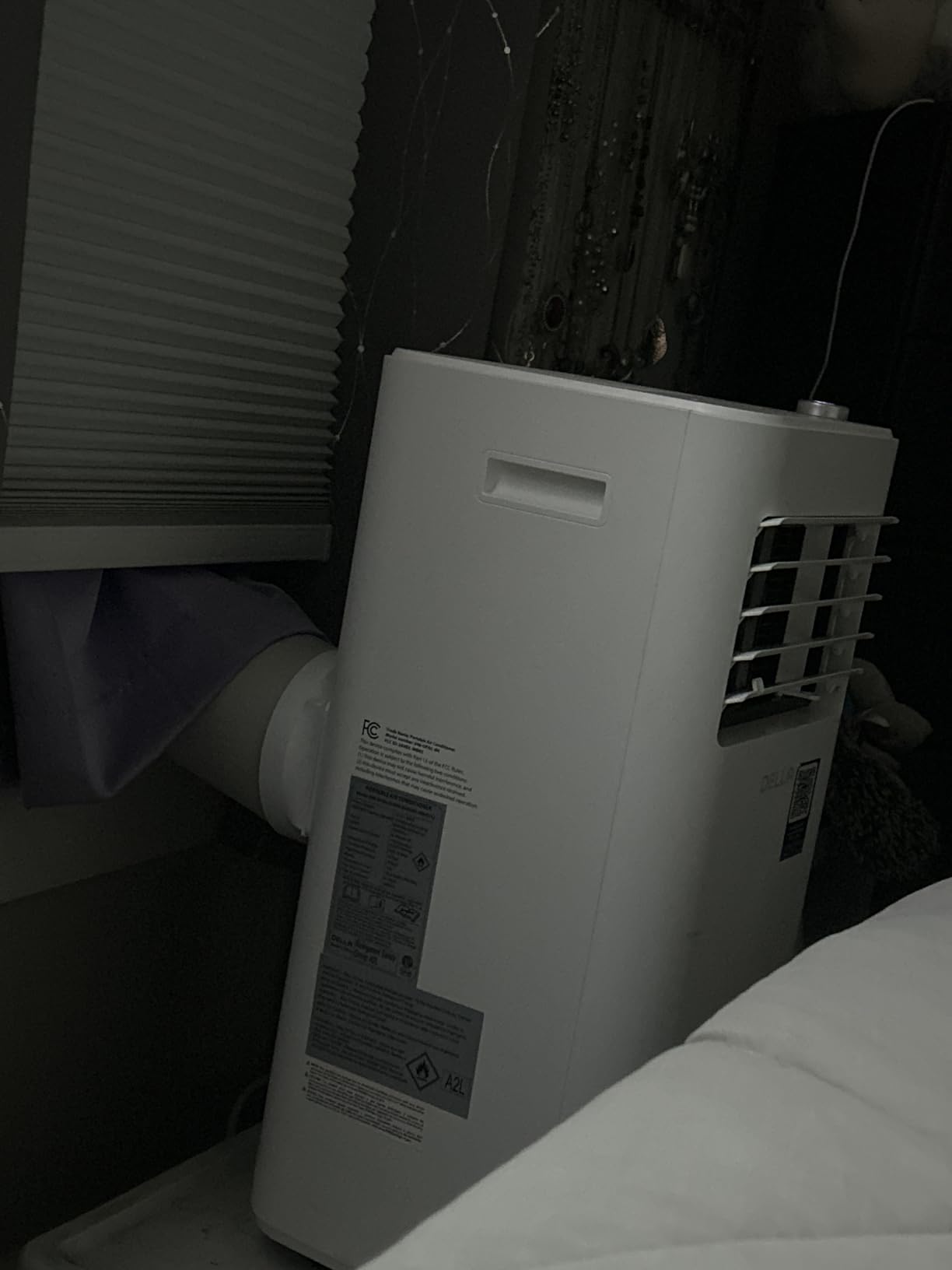 DELLA 10000 BTU Cools Up To 250 Sq.Ft, Portable Air Conditioner with Heat Pump, Smart WiFi Enabled, Work with Alexa, Geo Fencing, Dehumidifier & Fan Portable AC Unit w/Remote Control & Window Kit Customer Review DELLA 10000 BTU Cools Up To 250 Sq.Ft, Portable Air Conditioner with Heat Pump, Smart WiFi Enabled, Work with Alexa, Geo Fencing, Dehumidifier & Fan Portable AC Unit w/Remote Control & Window Kit - Customer Photo 1