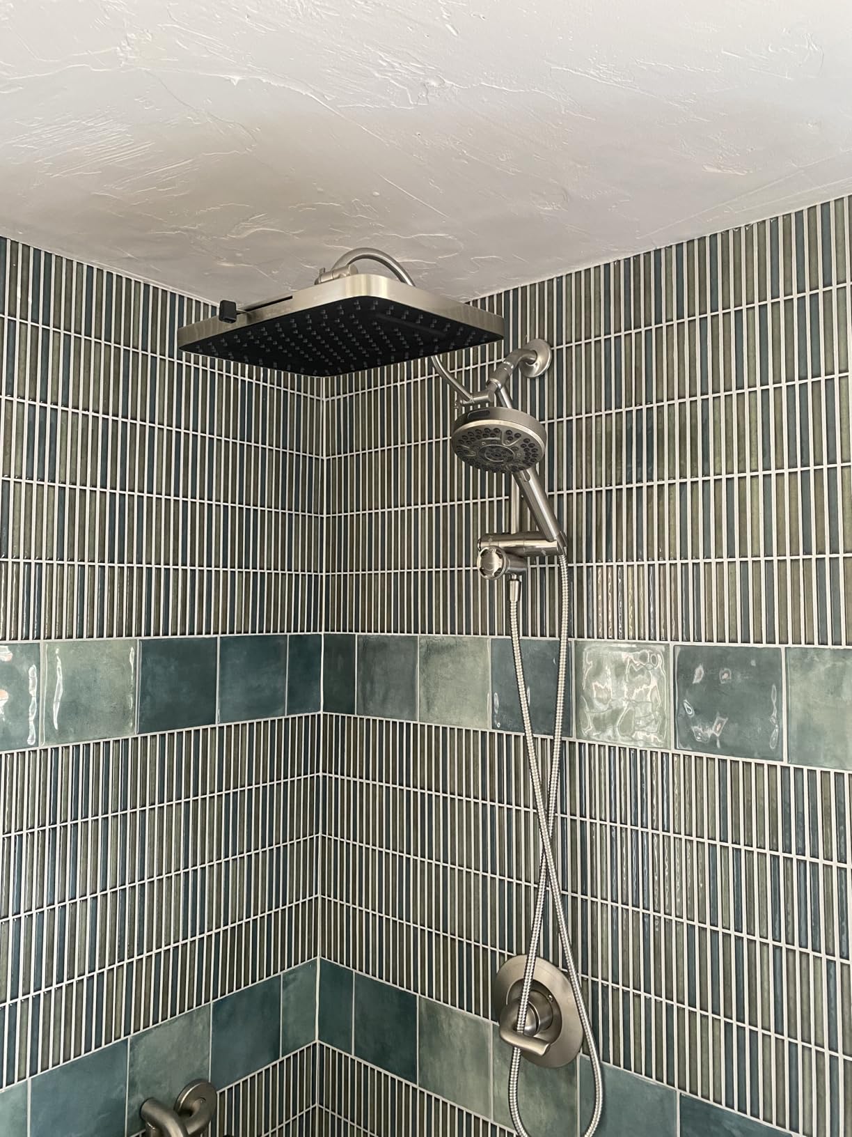 Hibbent Upgraded 13'' Shower Head Combo, High Pressure 5 Spray Rainfall Showerhead, 10 Spray Mode Handheld, All Metal Easy Reach 4-way Diverter Shower Arm with Pause Mode, 71'' Hose and Holder, Black Customer Review Hibbent Upgraded 13'' Shower Head Combo, High Pressure 5 Spray Rainfall Showerhead, 10 Spray Mode Handheld, All Metal Easy Reach 4-way Diverter Shower Arm with Pause Mode, 71'' Hose and Holder, Black - Customer Photo 2