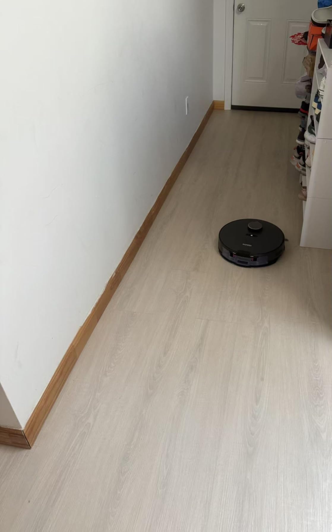 Eureka J15 Ultra Self Emptying Robot Vacuum, 19,000 Pa Suction, Flex-Arm Mop Design, 167℉Hot Water Mop Washing & 131°F Hot Air Drying, AI Obstacle Avoidance, Black - Customer Photo 1