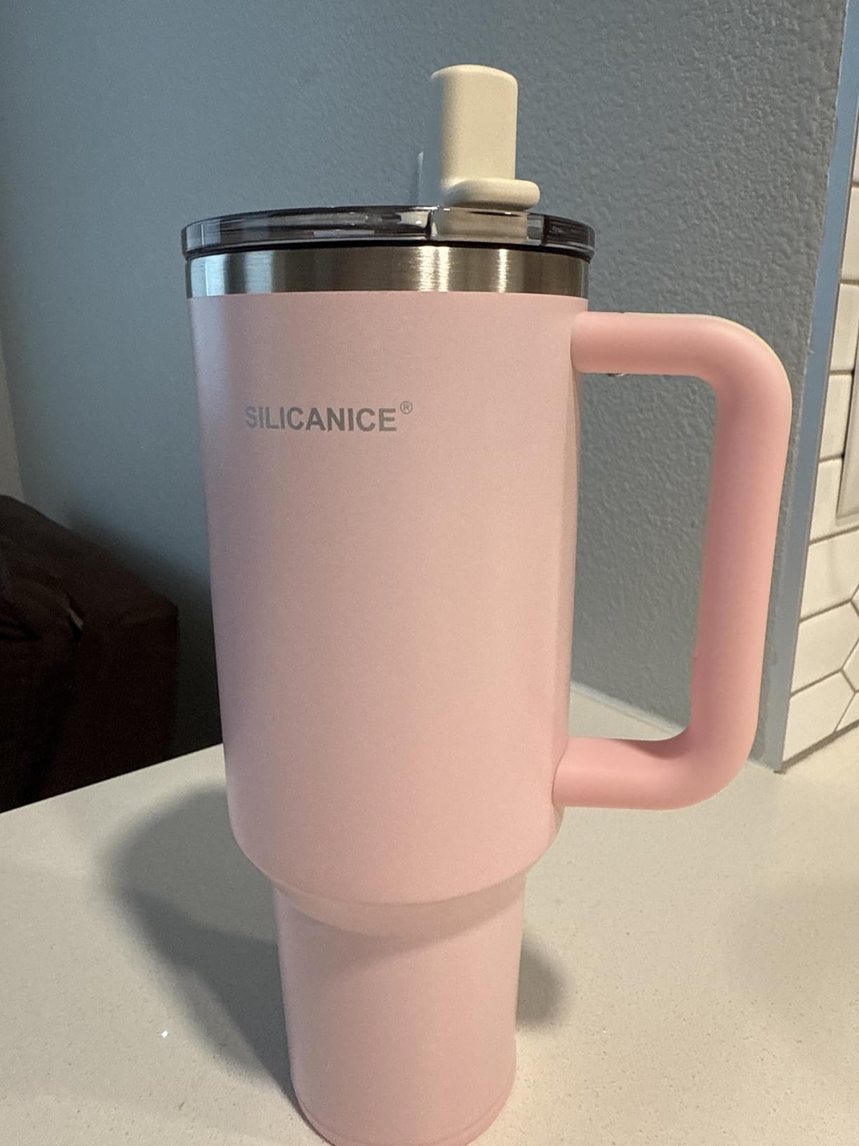 Easy Clean Pro Tumbler - 40 oz Water Bottle with Handle Quick-Disassemble Flip Straw, Leakproof Insulated Stainless Steel, Dishwasher Safe, BPA-Free Gifts for Women & Men - Customer Photo 1