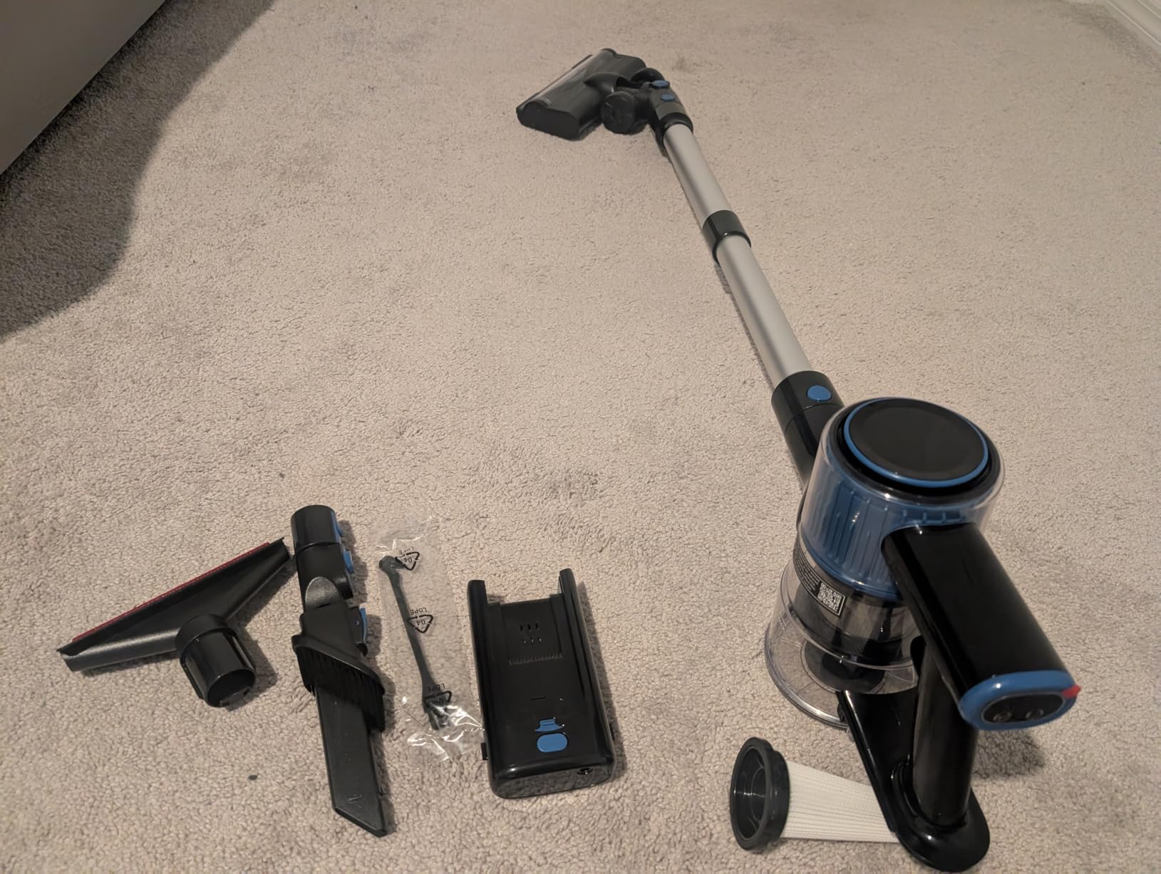 Cordless Vacuum Cleaner, 8 in 1 Powerful Suction Lightweight Vacuum Cleaner for Home, LED Display, 3 Suction Modes, 45Mins Detachable Battery Vacuum for Hard Floor Carpet Pet Hair - Customer Photo 1