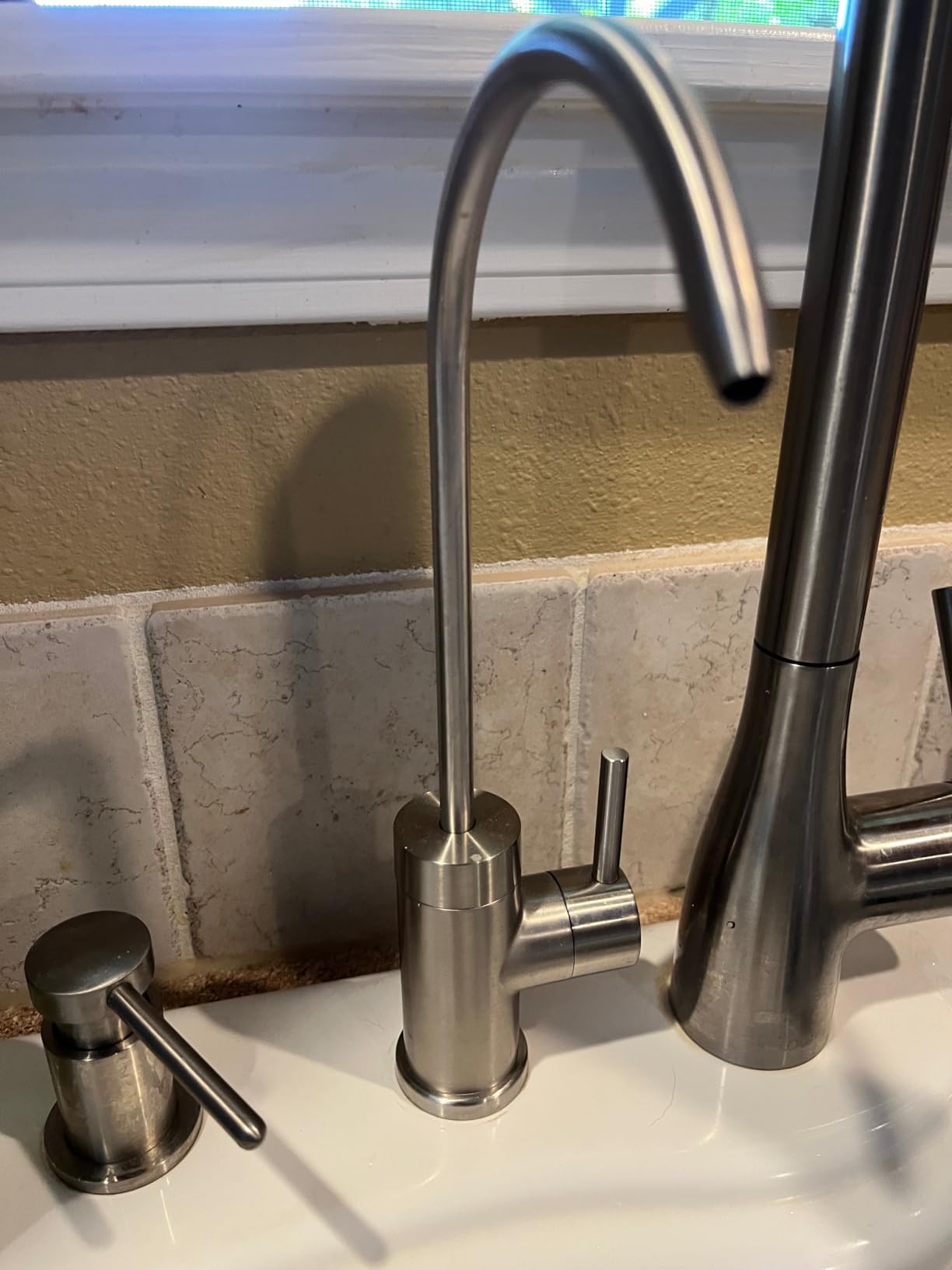 Brio SIMPL Reverse Osmosis Tankless Water Filter System for Clean Drinking Water | 4-Stage Undersink 0.0001 Micron RO Filtration | Reduces PFAS, Dirt, Rust, Chlorine, VOCs & Heavy Metals | 400 GPD - Customer Photo 2