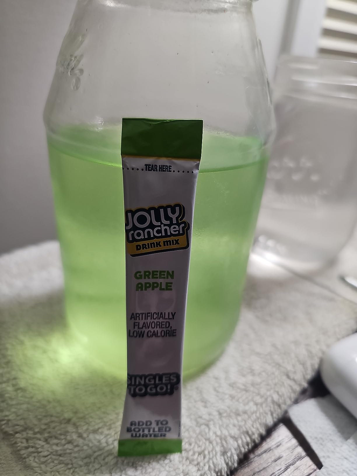 Jolly Rancher Singles To Go Variety Pack, Powdered Drink Mix, Zero Sugar, Low Calorie, Includes 4 Flavors: Green Apple, Blue Raspberry, Cherry, Watermelon, 1 Box (30 Single Servings) - Customer Photo 2