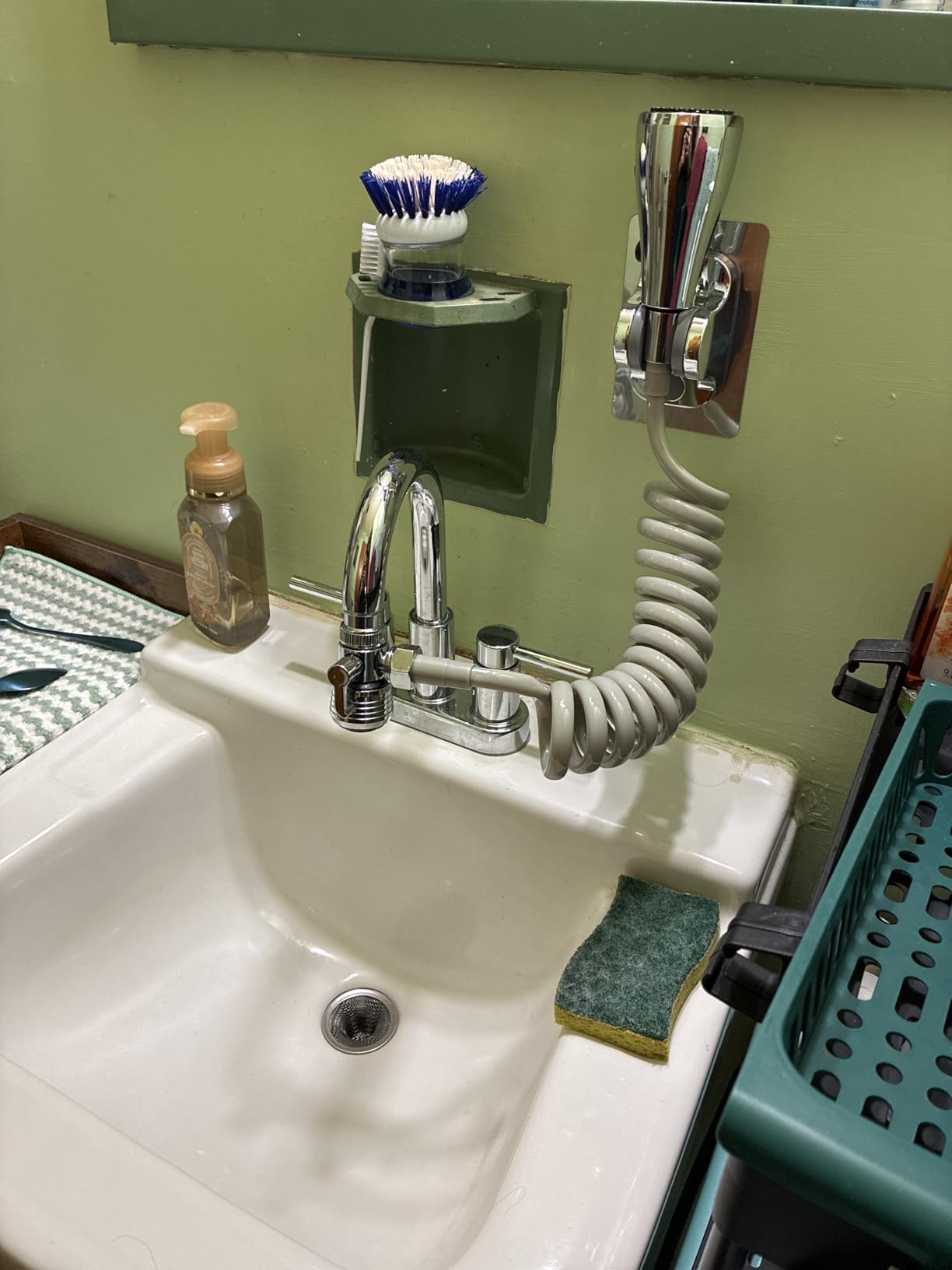 CECEFIN Swivel Water-Filter for Sink-Faucet - Faucet Mount Water Filtration System, Carbon Purifier Reduces 99% Chlorine, Last 528 Gallons Tap Water, Fits Most Pull Out Kitchen/Bathroom/RV Faucets Customer Review CECEFIN Swivel Water-Filter for Sink-Faucet - Faucet Mount Water Filtration System, Carbon Purifier Reduces 99% Chlorine, Last 528 Gallons Tap Water, Fits Most Pull Out Kitchen/Bathroom/RV Faucets - Customer Photo 2