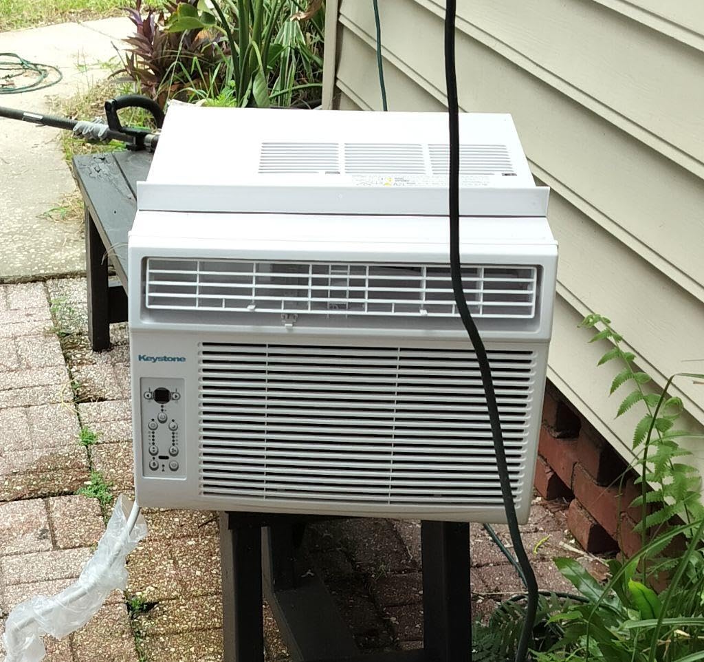 Keystone 14,000 BTU Window Air Conditioner and Dehumidifier, Window Unit Air Conditioners for Apartment, Living Room, Garage, and Medium to Large Rooms up to 650 Sq.Ft., Window AC Unit with Remote Customer Review Keystone 14,000 BTU Window Air Conditioner and Dehumidifier, Window Unit Air Conditioners for Apartment, Living Room, Garage, and Medium to Large Rooms up to 650 Sq.Ft., Window AC Unit with Remote - Customer Photo 3