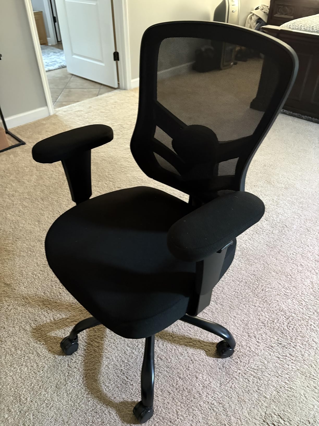 YFO Ergonomic Office Chair, Mesh Computer Desk Chair with Adjustable Back Lumbar Support and Armrests, Comfy Executive Rolling Swivel Task Chair for Home Office, Black - Customer Photo 1