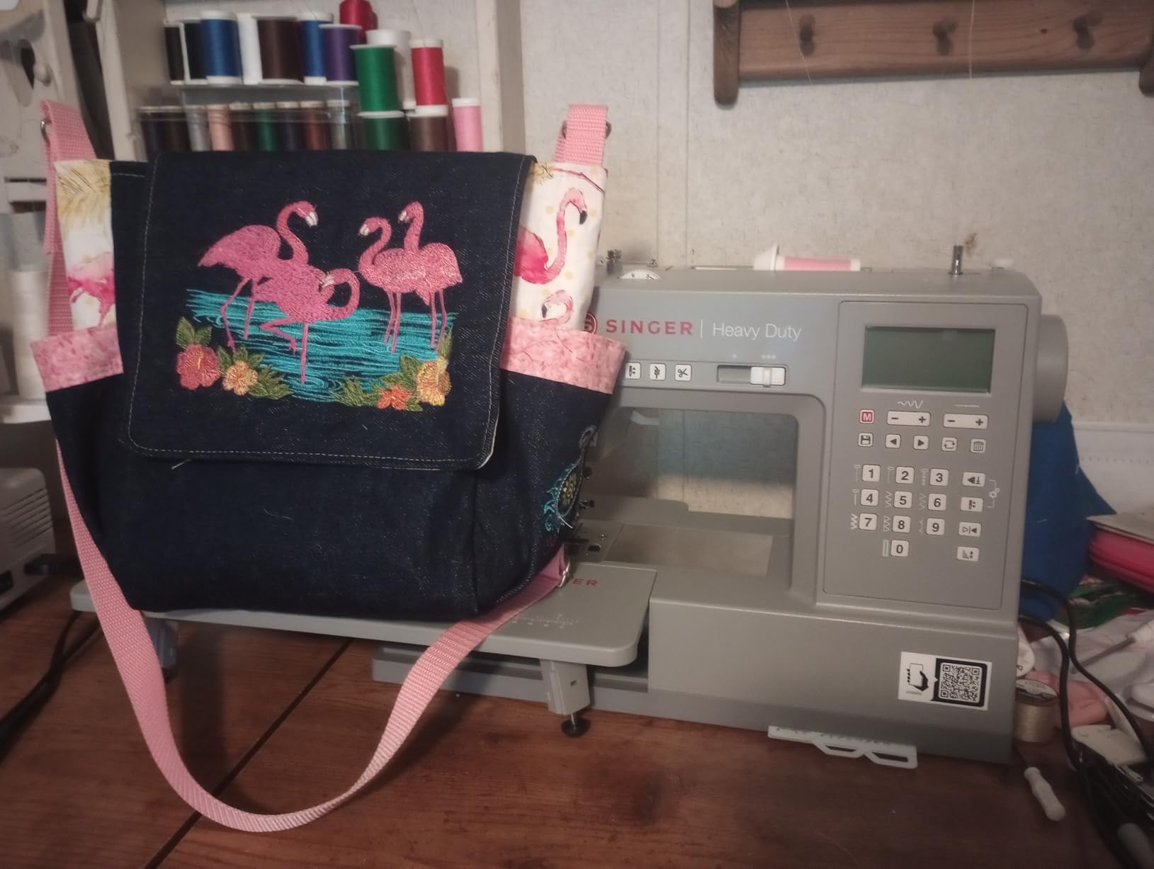 SINGER Heavy Duty 6620C Computerized Sewing Machine with Accessories | 215 Stitches, LCD Screen, Built-In Needle Threader | Easy Setup, Durable Metal Frame, Ideal for Clothes & Home Projects - Customer Photo 5