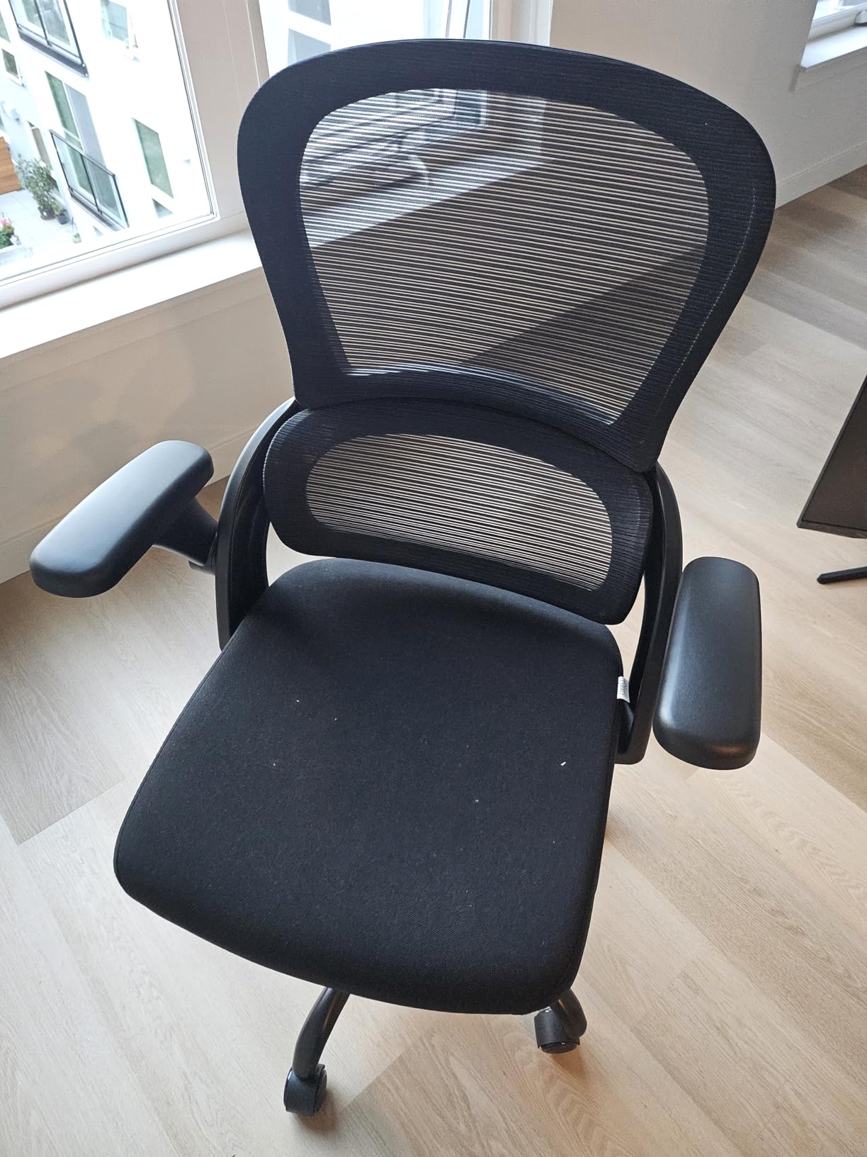 TRALT Office Chair - Ergonomic Office Chair with Back Support, Home Office Desk Chairs, 330lbs Wide Seat Big and Tall Office Chairs, Comfy Desk Chair for Work, Study, Office, Gaming (Black) - Customer Photo 2