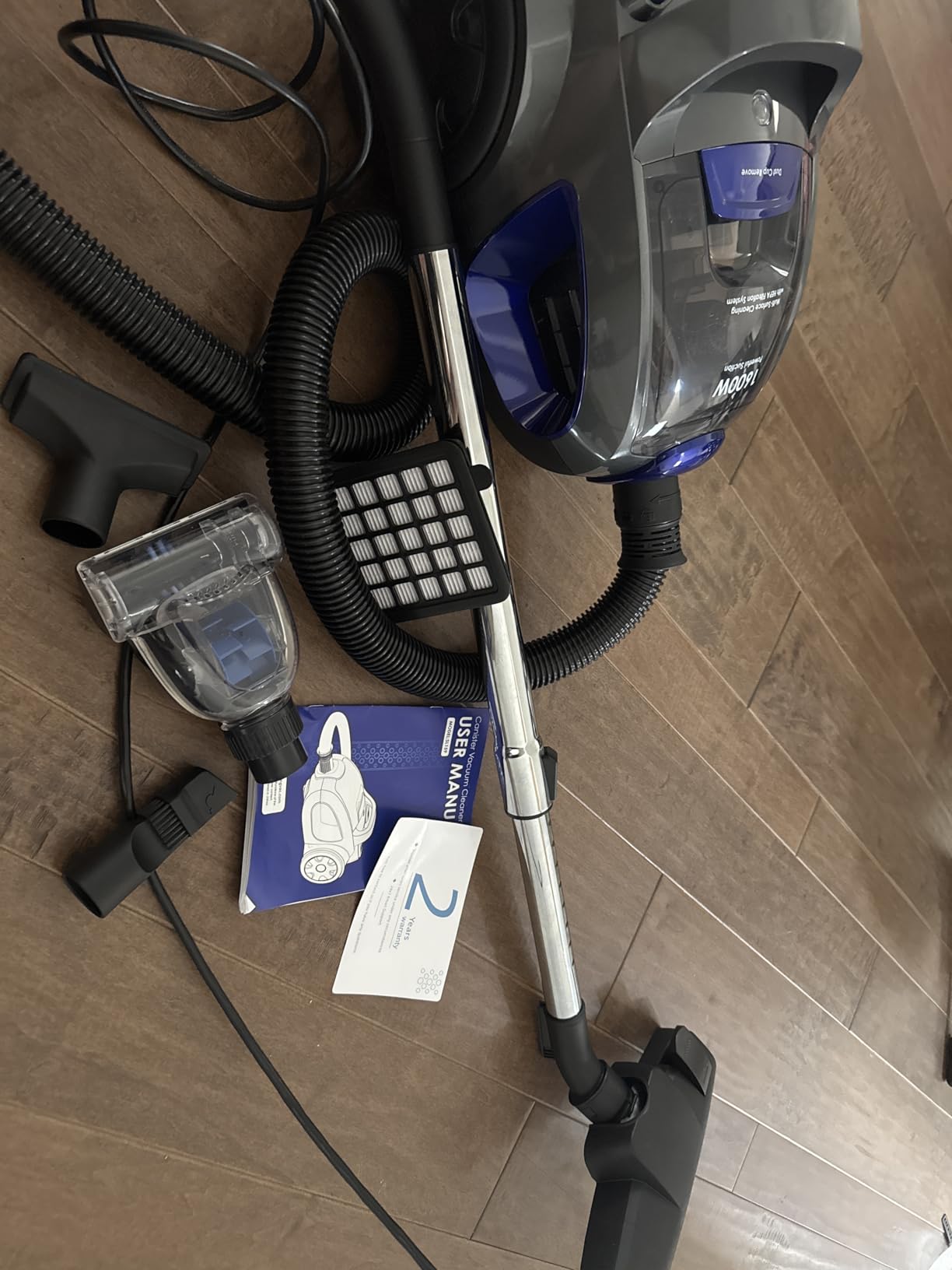 Canister Vacuum Cleaner, 32Kpa 1600W Cyclon Power, Dust Full Indicator, Double HEPA Filters, 3.7Qt Large Capacity, Lightweight Vac for Hard Floors, Carpets, Pet Hair, Blue - Customer Photo 1
