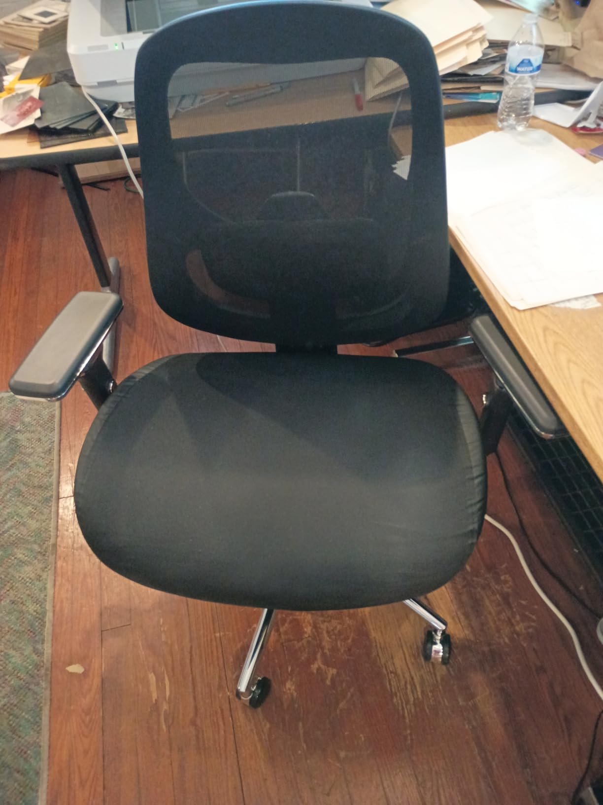 750lbs Big and Tall Office Chair with Wide Thick Seat Cushion for Heavy People Ergonomic Computer Mesh Desk Chairs with 4D Armrests, Adjustable Lumbar Support for Adults 8 Hours daliy Work - Customer Photo 1