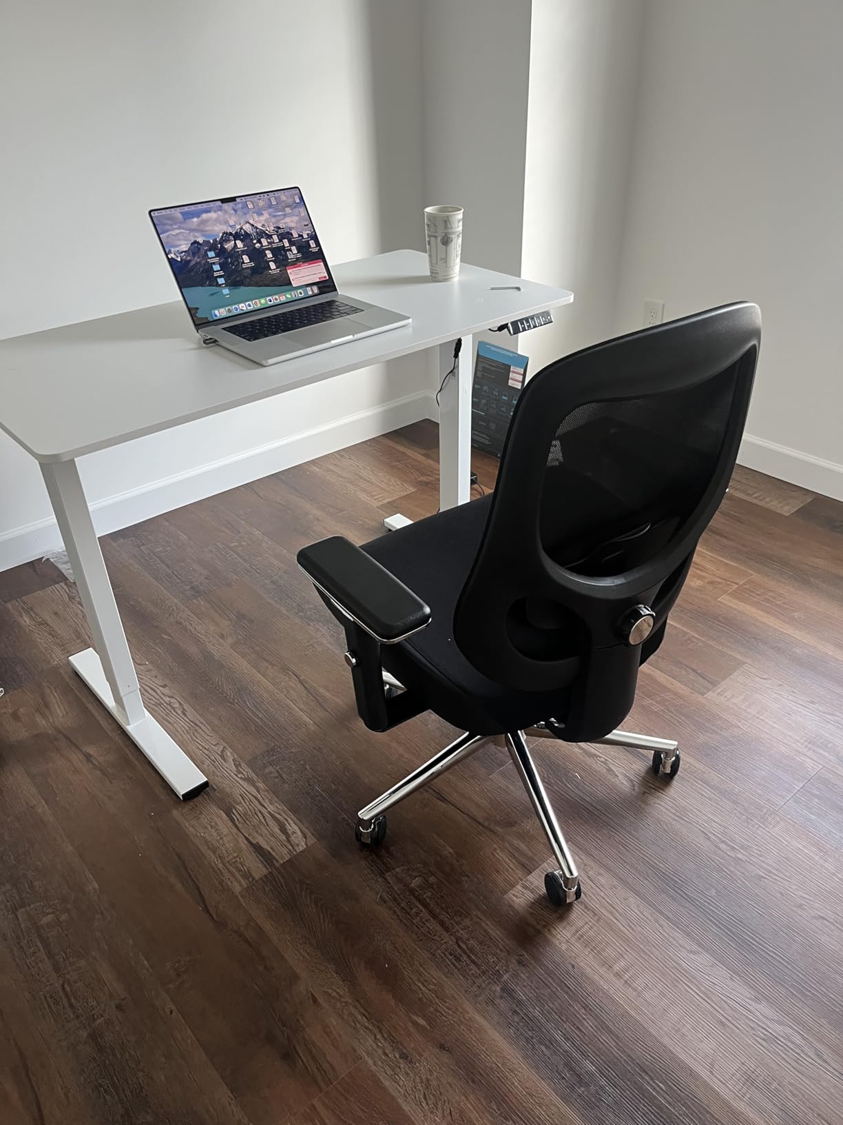 750lbs Big and Tall Office Chair with Wide Thick Seat Cushion for Heavy People Ergonomic Computer Mesh Desk Chairs with 4D Armrests, Adjustable Lumbar Support for Adults 8 Hours daliy Work - Customer Photo 2