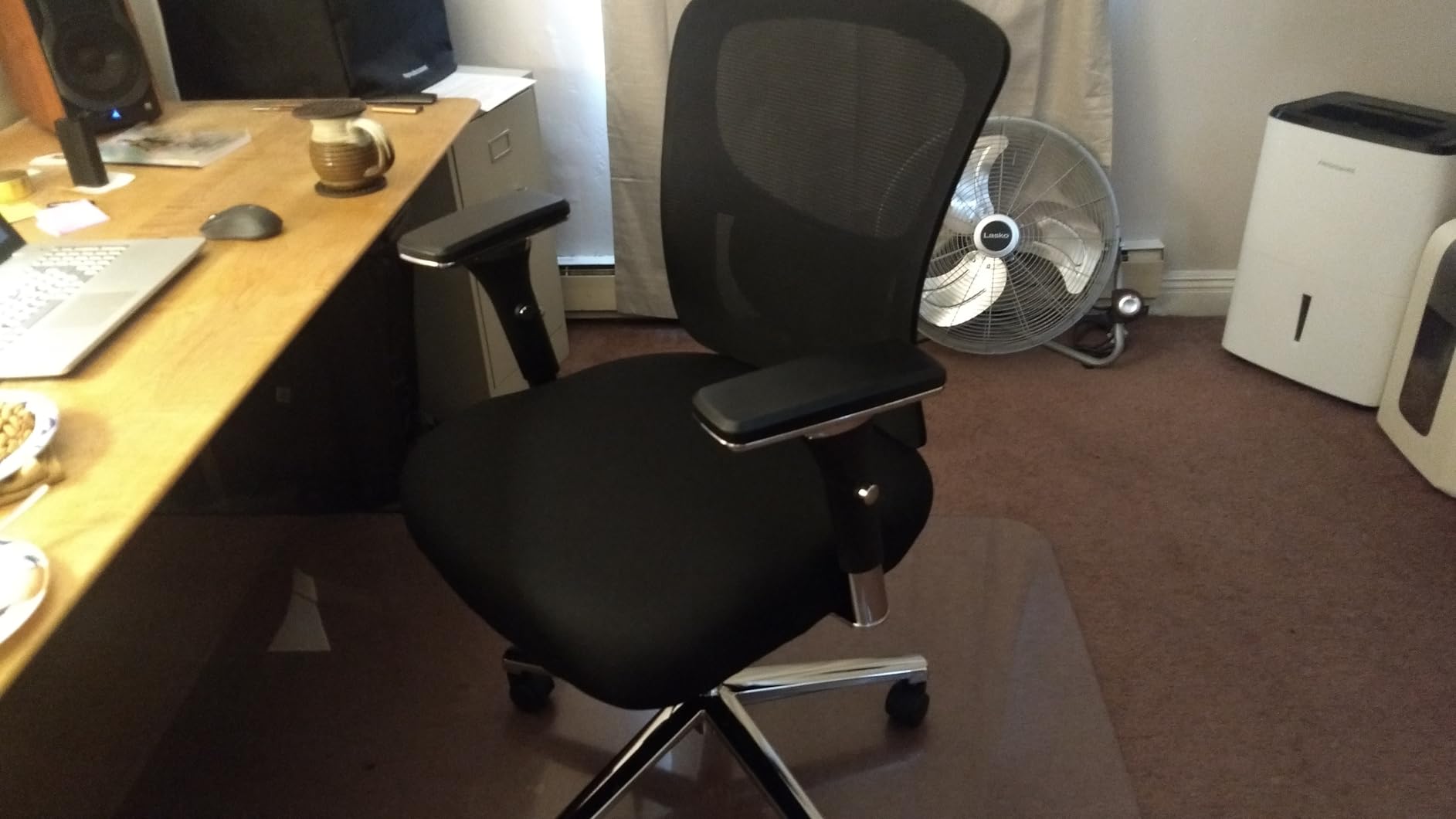 Sweetcrispy Big and Tall Office Desk Chair with Lumbar Support, 500lbs Heavy Duty Mesh Ergonomic Computer Chair with 4D Armrest and Wide Comfy Seat, Wheels for Adult - Customer Photo 2