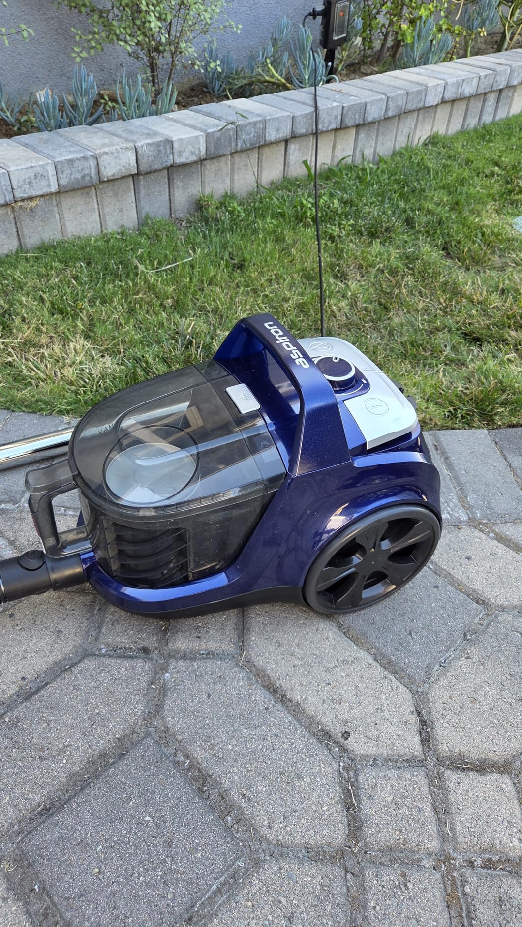Aspiron Canister Vacuum, Upgraded 1600W Bagless Canister Vacuum Cleaner, Auto Cord Rewind, H13 HEPA Filter, 3.7Qt Large Capacity, 5 Tools for Hard Floors, Carpet, Pet, Upholstery, Tiles, Persimmon - Customer Photo 2