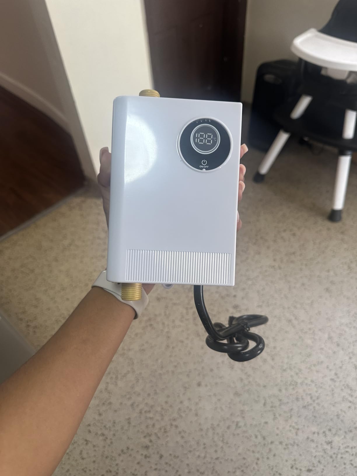 110V Tankless Water Heater Electric, 3000W Compact Water Heater Under Sink, Conveniently Convertible Between Fahrenheit and Celsius - Customer Photo 1
