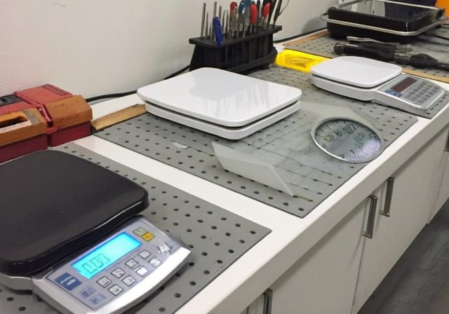 How to Fix Digital Scale Display [cy]: Complete Repair Guide - RosenberryRooms