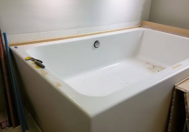 Americast Bathtub Problems: Complete Guide to Issues and Solutions [cy] - RosenberryRooms