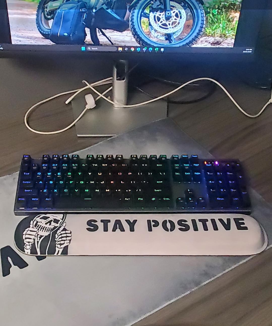 Redragon K556 RGB LED Backlit Wired Mechanical Gaming Keyboard, 104 Keys Hot-Swap Mechanical Keyboard w/Aluminum Base, Upgraded Socket and Noise Absorbing Foams, Soft Tactile Brown Switch customer photo 1