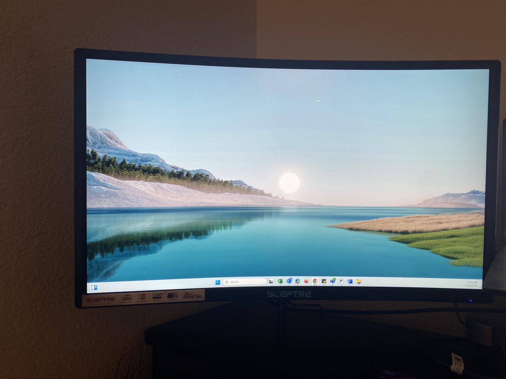 Sceptre Curved 24-inch Gaming Monitor 1080p R1500 98% sRGB HDMI x2 VGA Build-in Speakers, VESA Wall Mount Machine Black (C248W-1920RN Series) customer photo 1