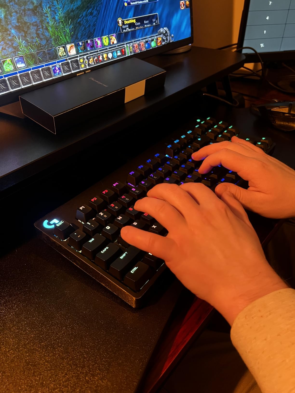 Logitech G PRO Mechanical Gaming Keyboard, Ultra Portable Tenkeyless Design, Detachable Micro USB Cable, 16.8 Million Color LIGHTSYNC RGB Backlit Keys customer photo 2