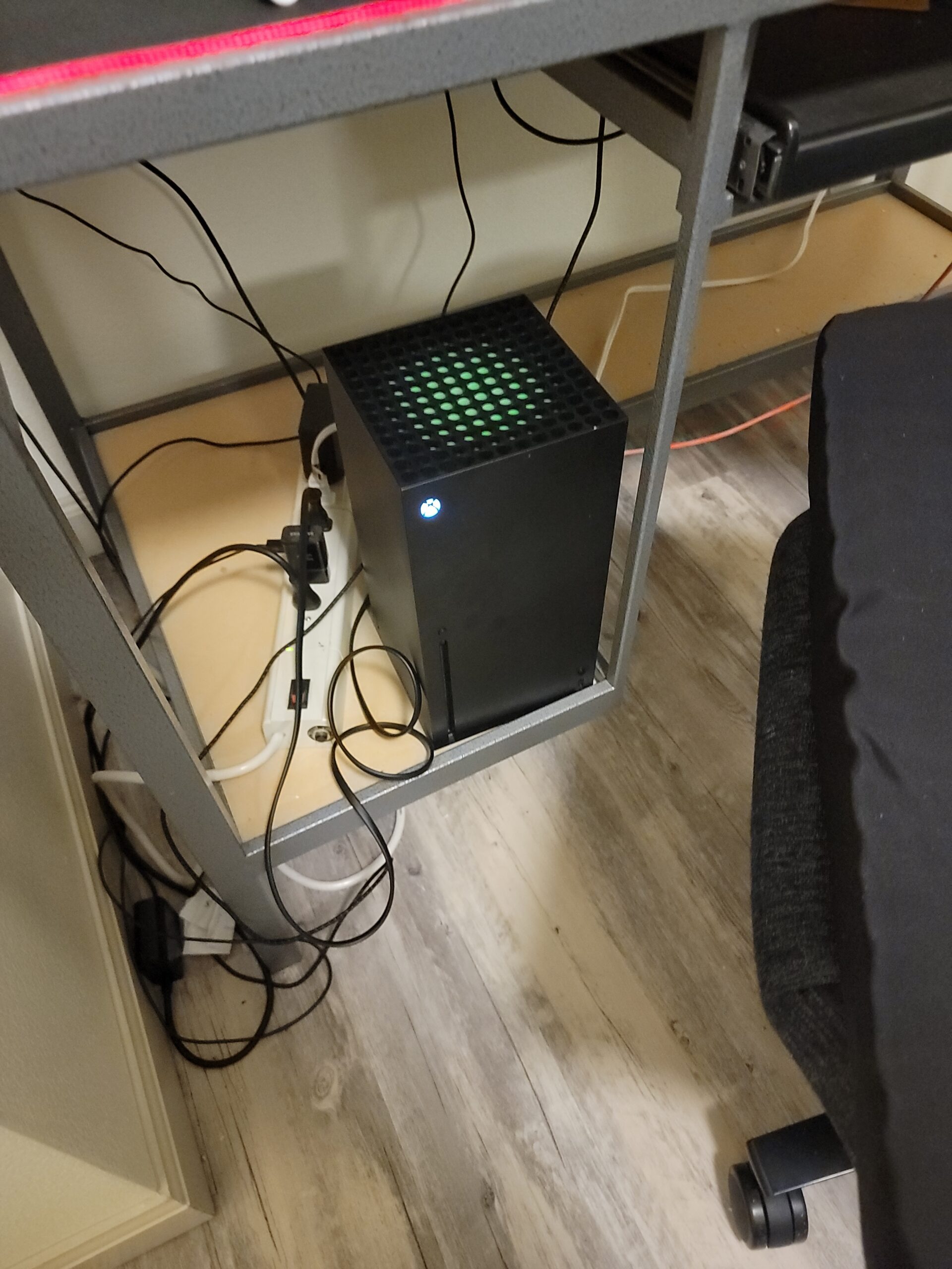Xbox Series X | Disc Gaming Console | 1TB SSD customer photo 1