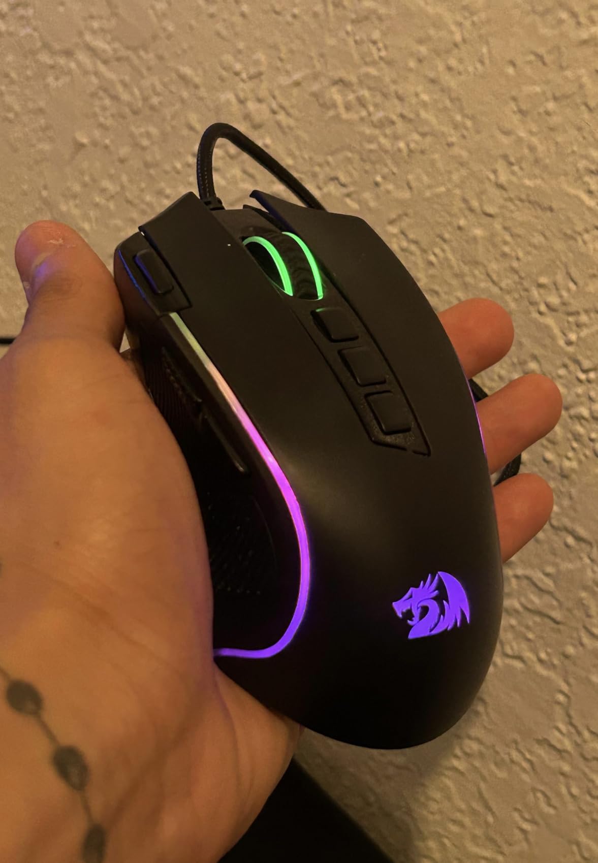 Redragon M612 Wired RGB Optical Gaming Mouse 8000 DPI Remapping Keys customer photo 2