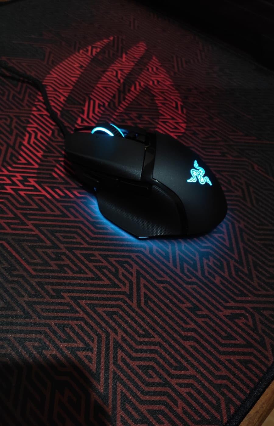 Razer Basilisk V3 Customizable RGB Wired Ergonomic Gaming Mouse, Black customer photo 1