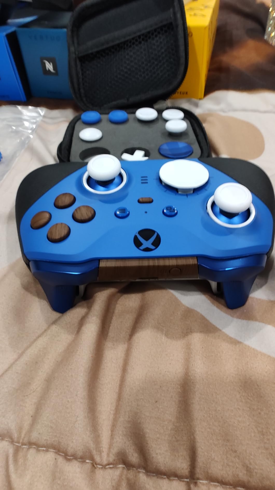 Xbox Wireless Gaming Controller | Elite Series 2 Core | White | Console, PC, and Android | Adjustable Thumbsticks | Trigger Locks customer photo 1